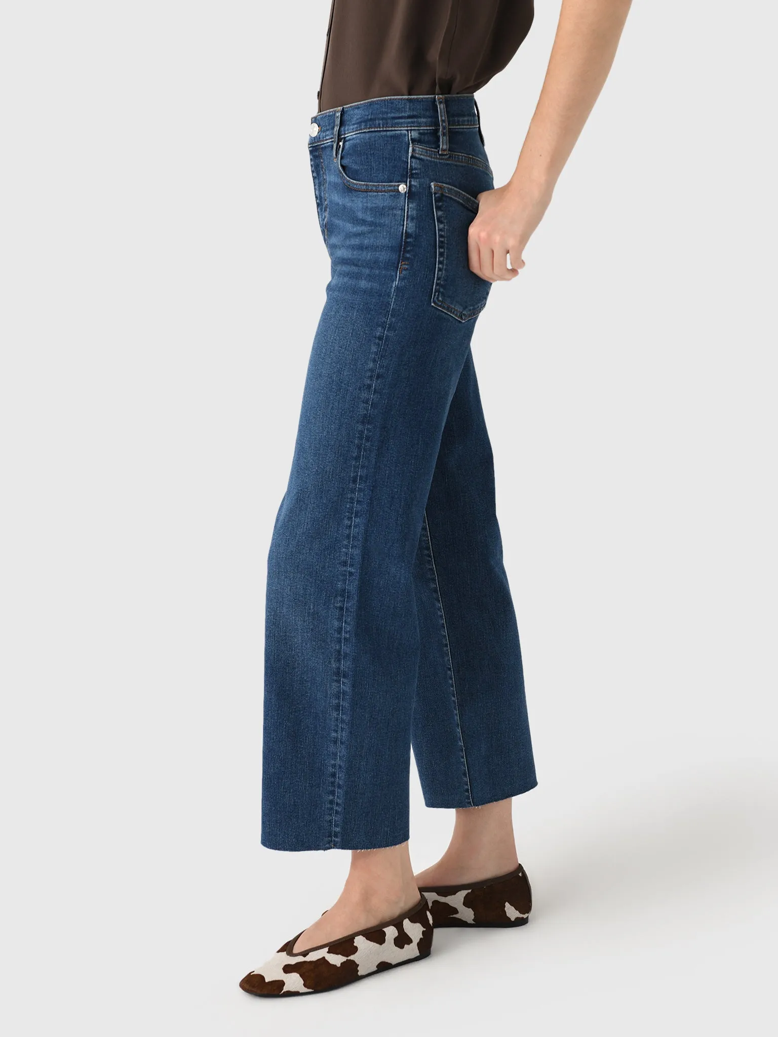 Frame Women's The Mellow Jean sold by Saint Bernard product image thumbnail 3