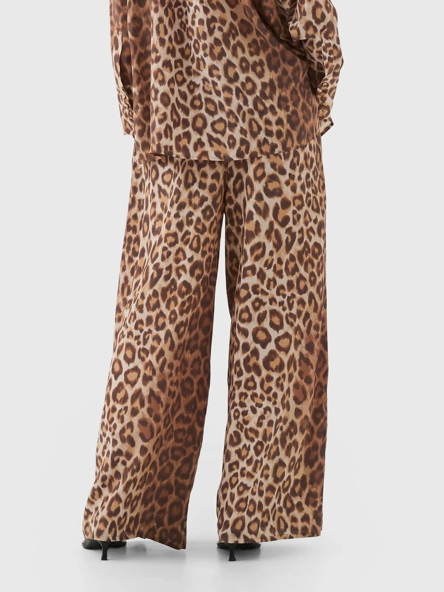 AJE Women's Atomic Silk Relaxed Pant sold by Saint Bernard product image thumbnail 3