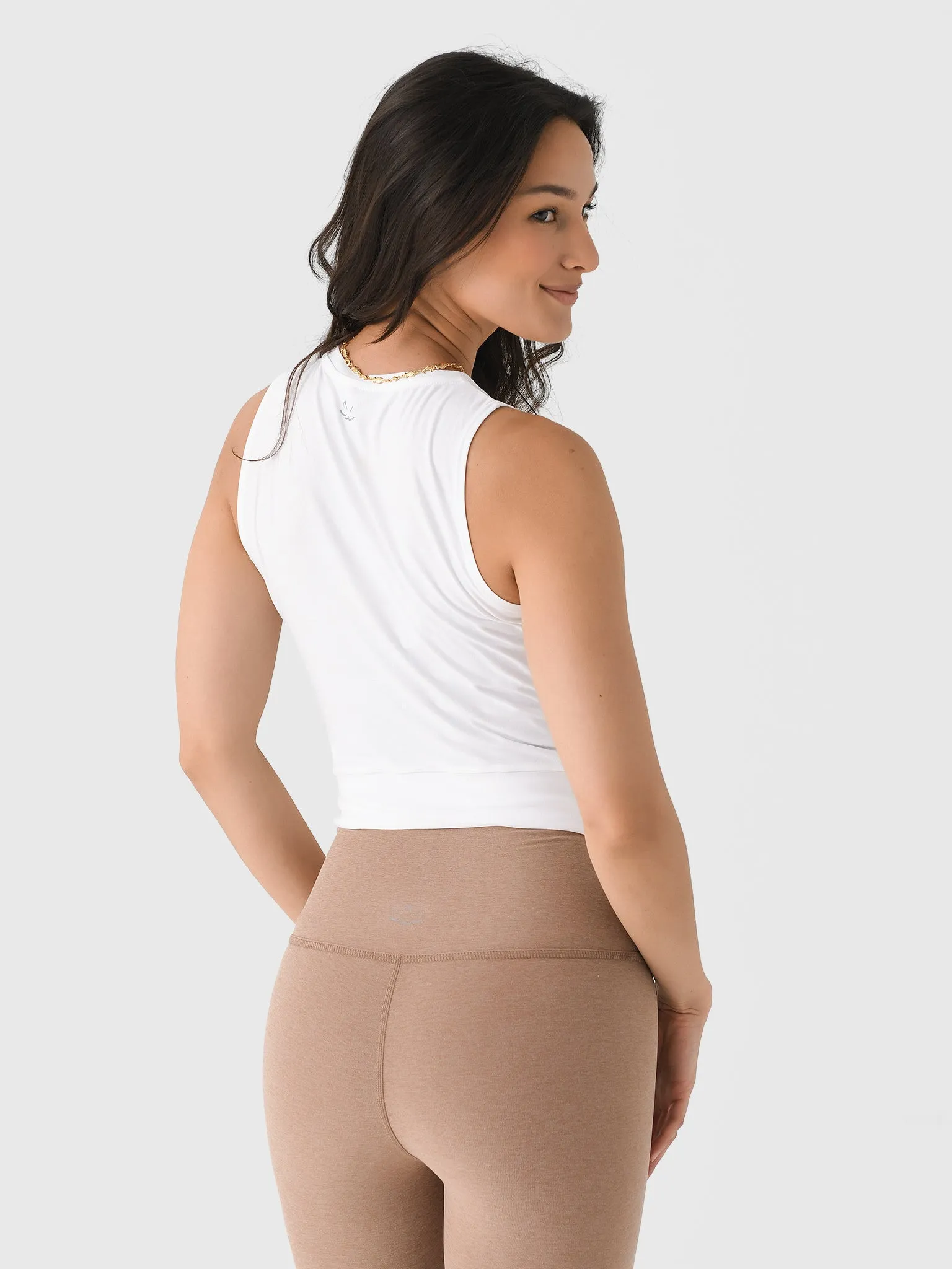 Beyond Yoga Women's Featherweight Center Stage Cropped Tank sold by Saint Bernard product image thumbnail 3