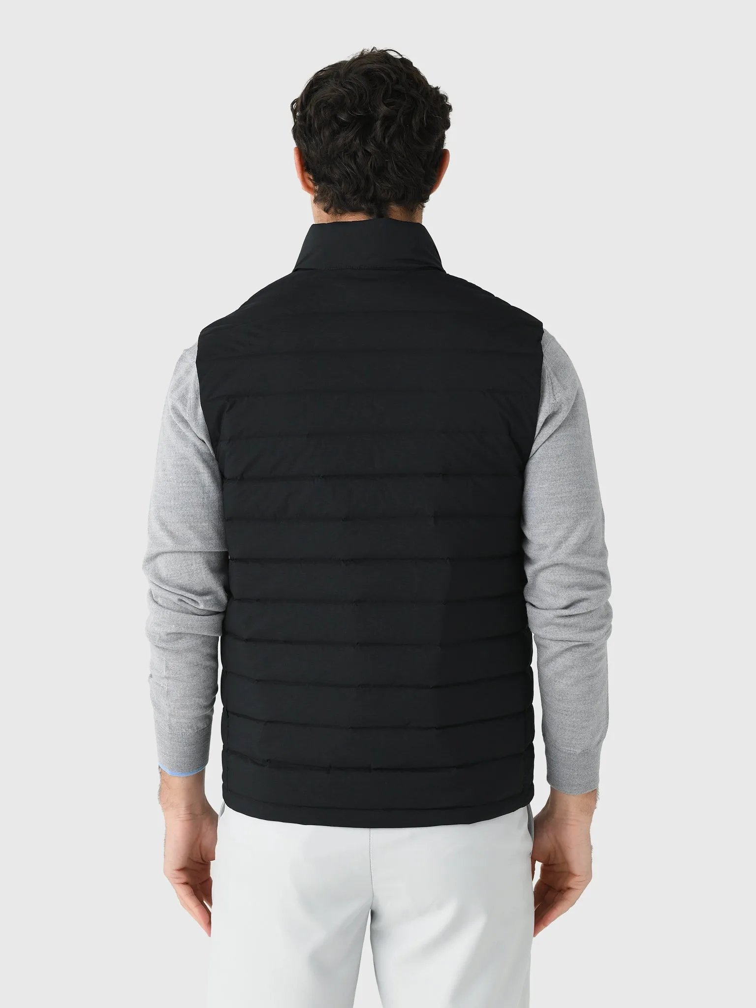 Vuori Men's Steadfast Insulated Vest sold by Saint Bernard product image thumbnail 3