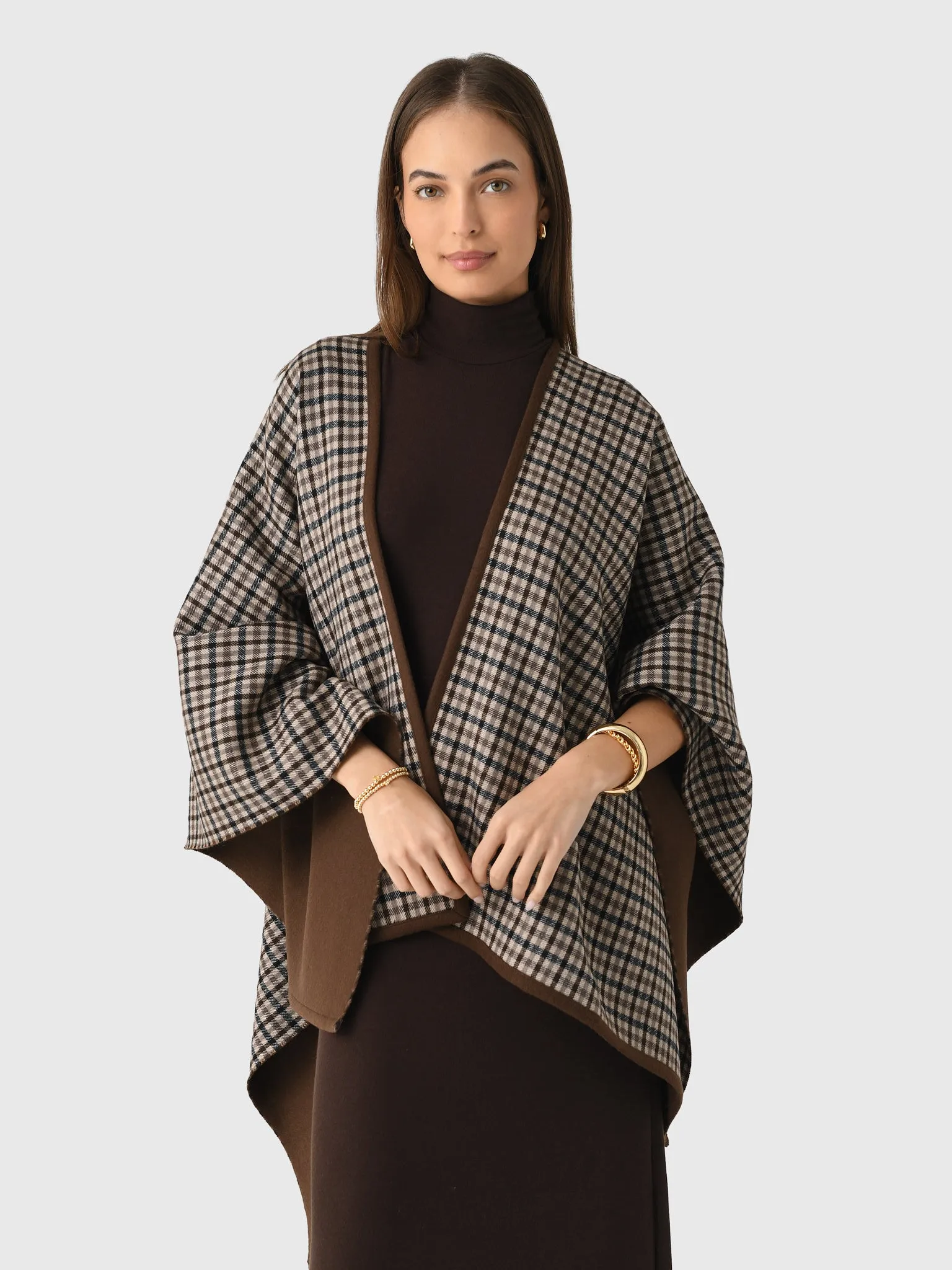 Vince Women's Double-Face Wool-Cashmere Cape sold by Saint Bernard product image thumbnail 5