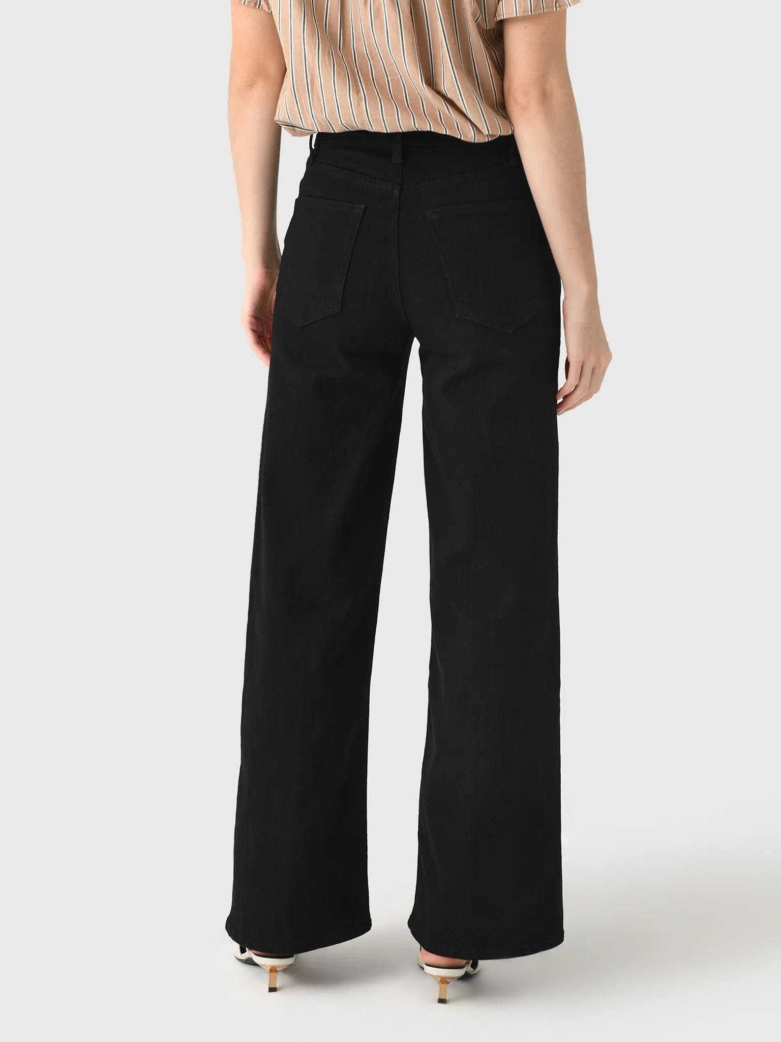 Frame Women's Le Slim Palazzo Jean sold by Saint Bernard product image thumbnail 4