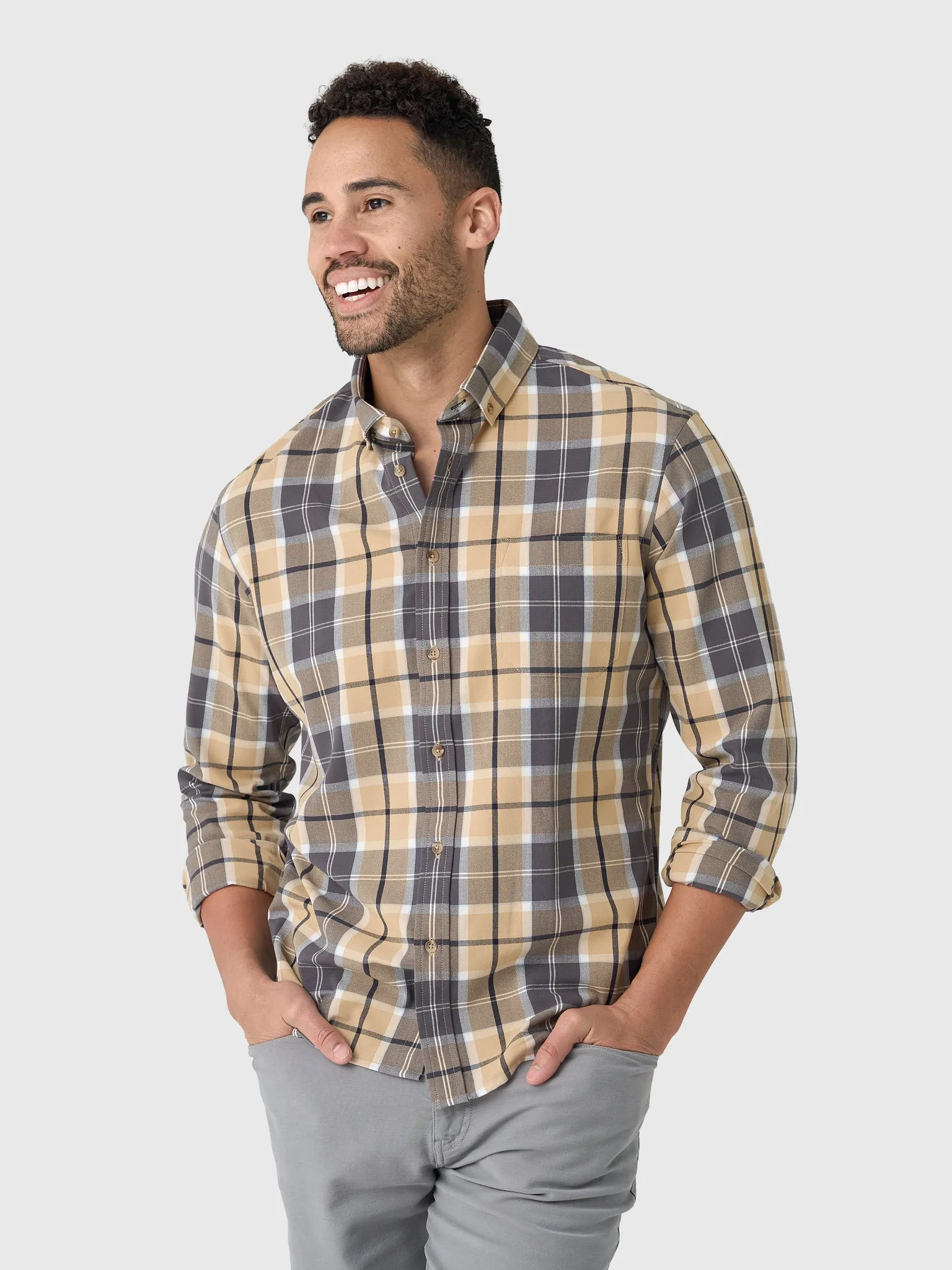 Mizzen+Main Men's Trim City Flannel sold by Saint Bernard
