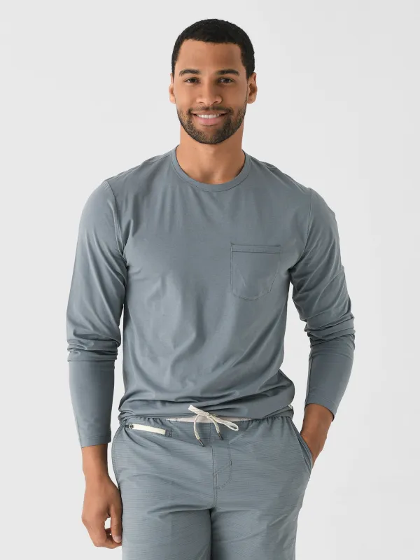 Vuori Men's Long Sleeve Feather Pocket Tee made by Vuori