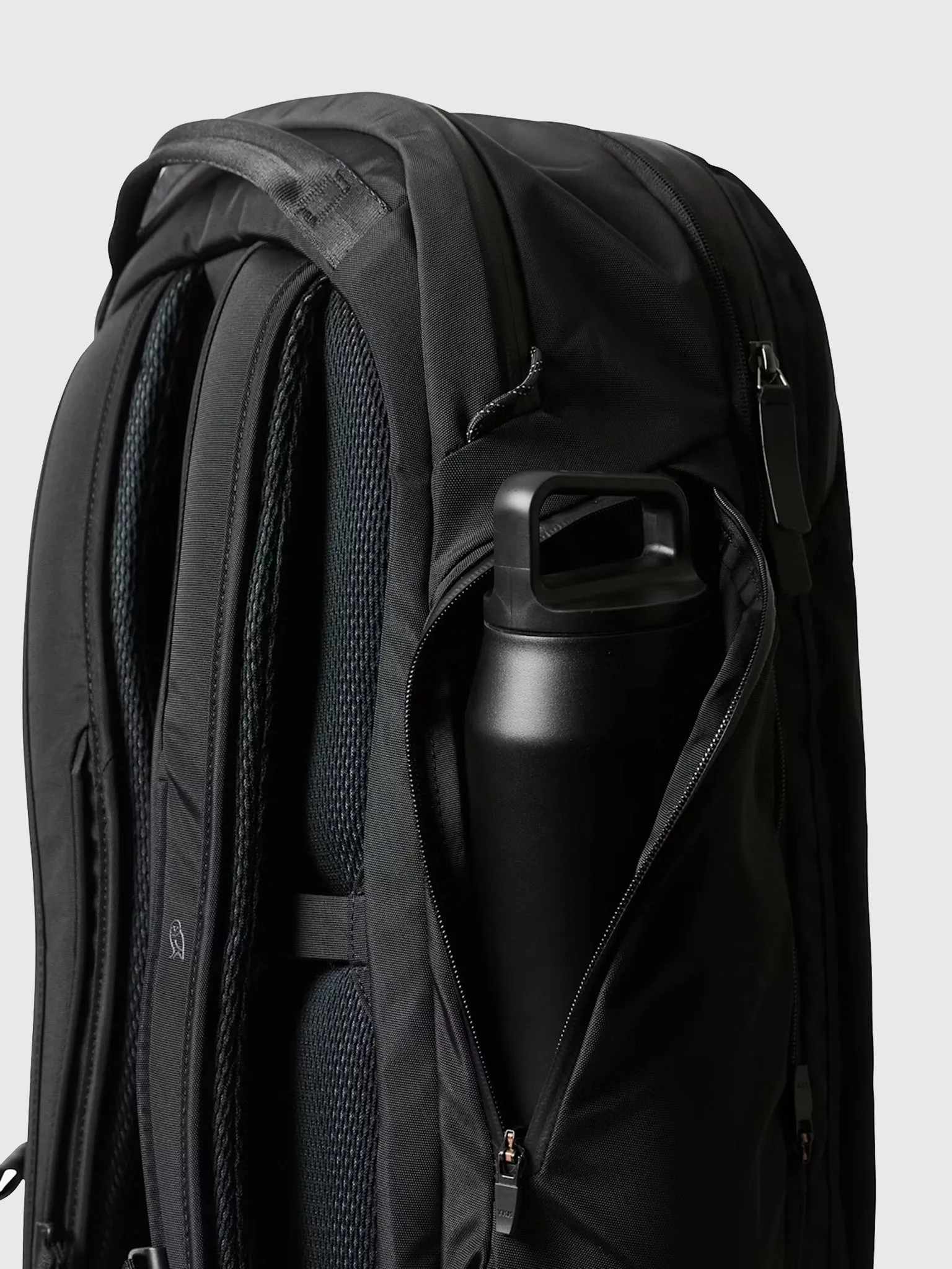 Bellroy Transit Travel Pack Pro Backpack sold by Saint Bernard product image thumbnail 4