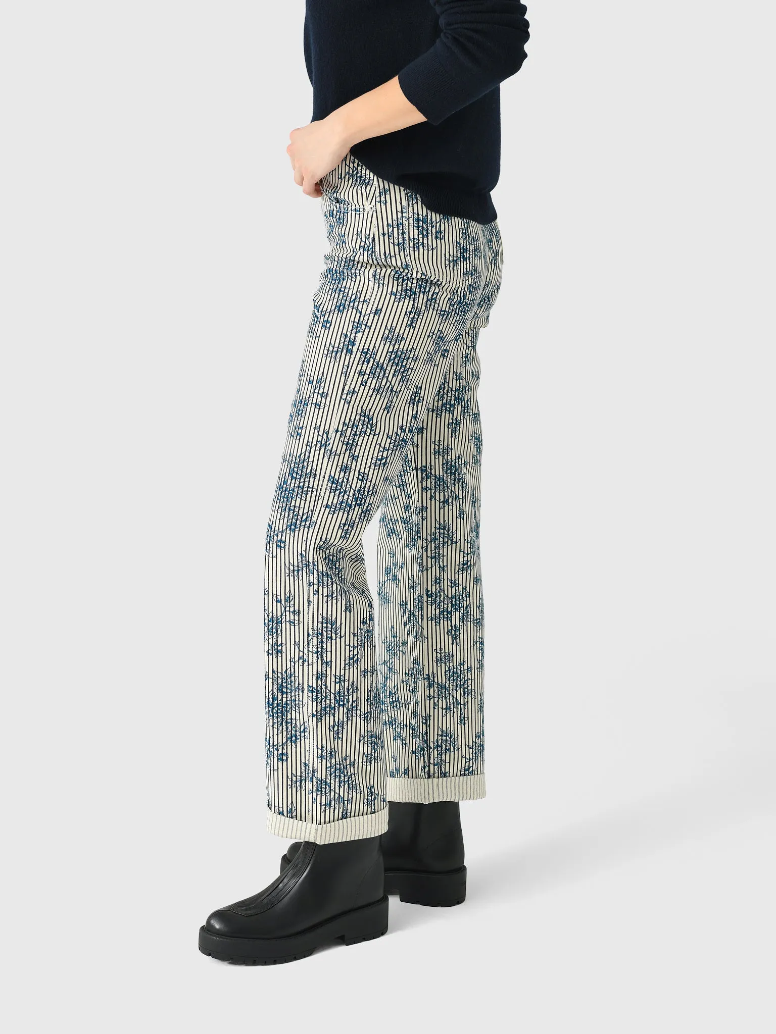 Hunter Bell Women's Lakelynn Pant sold by Saint Bernard product image thumbnail 3