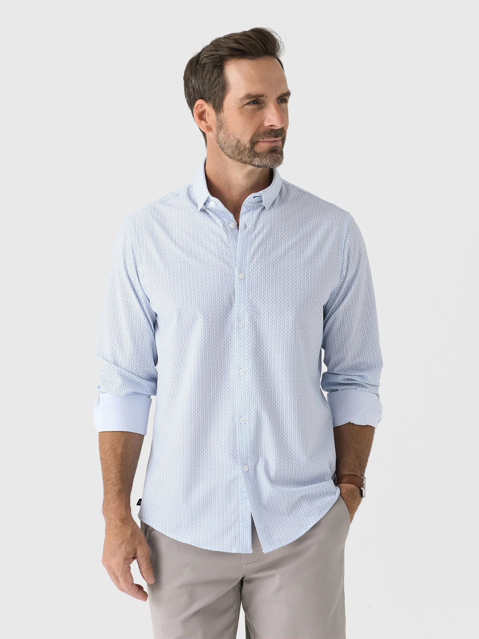Mizzen+Main Men's Trim Leeward No Tuck Dress Shirt sold by Saint Bernard