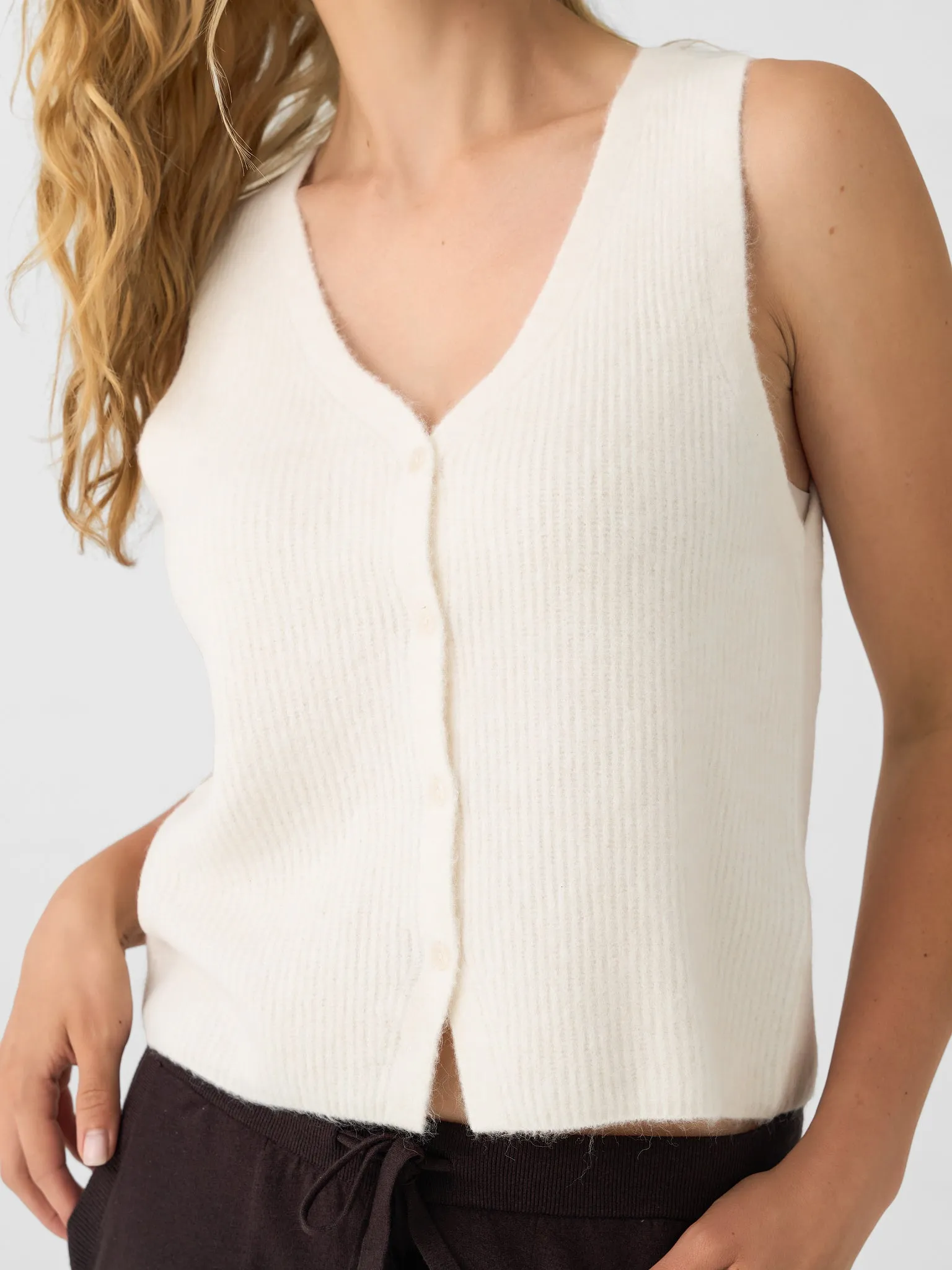 Z Supply Women's Bryce Sweater Vest sold by Saint Bernard product image thumbnail 5