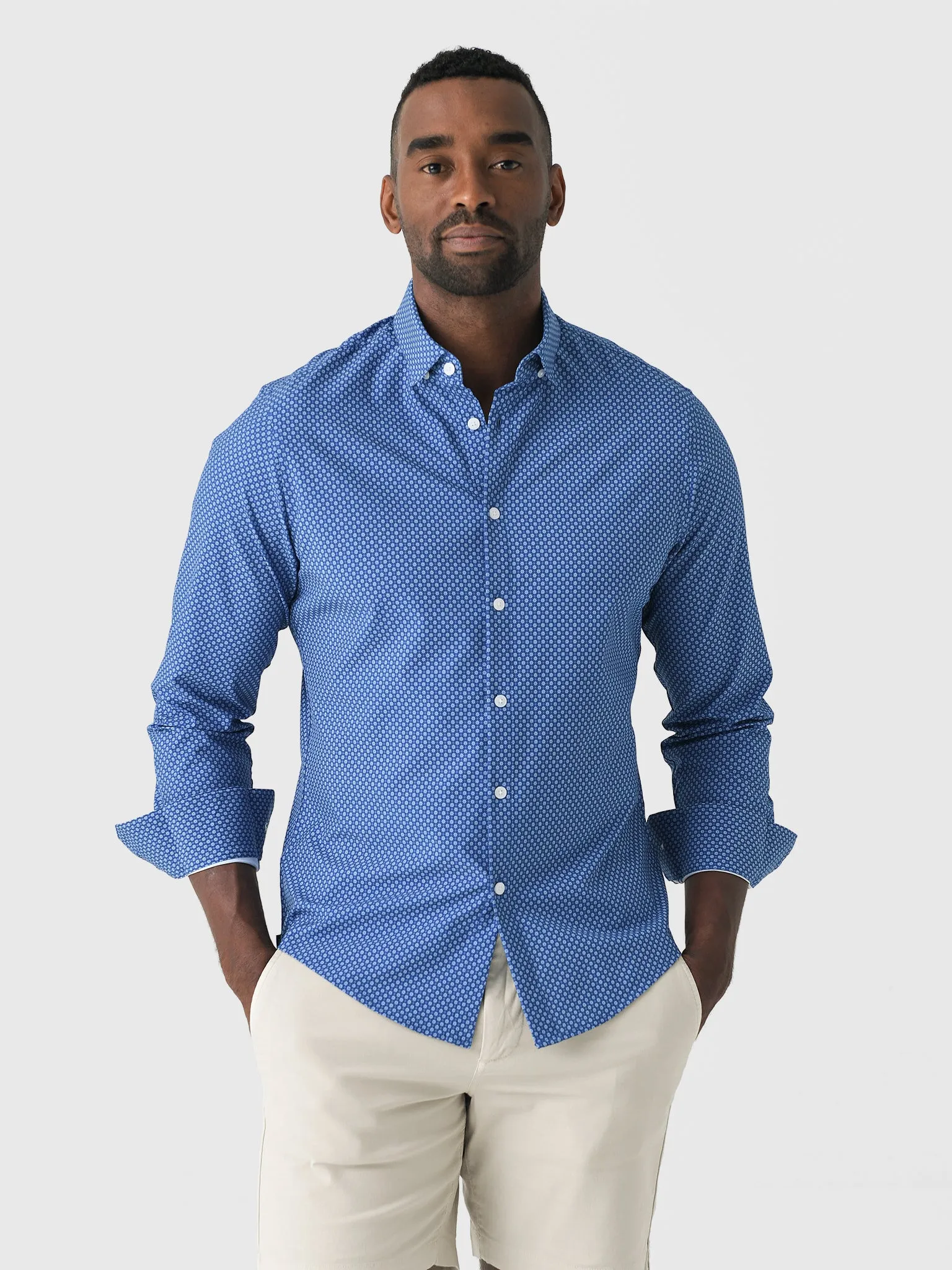 Mizzen+Main Men's Trim Leeward No Tuck Dress Shirt sold by Saint Bernard