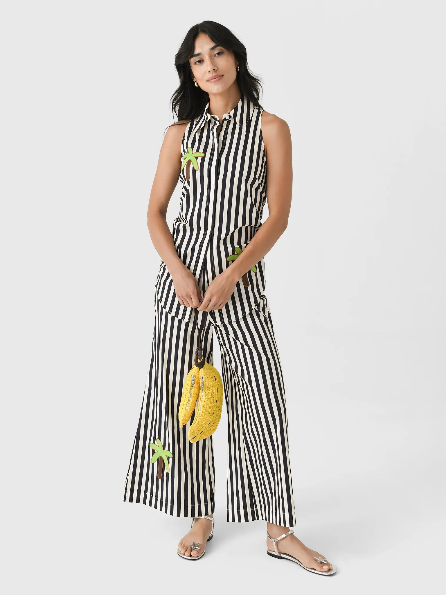 Simon Miller Women's Loch Sleeveless Poplin Button-Down Shirt sold by Saint Bernard product image thumbnail 2