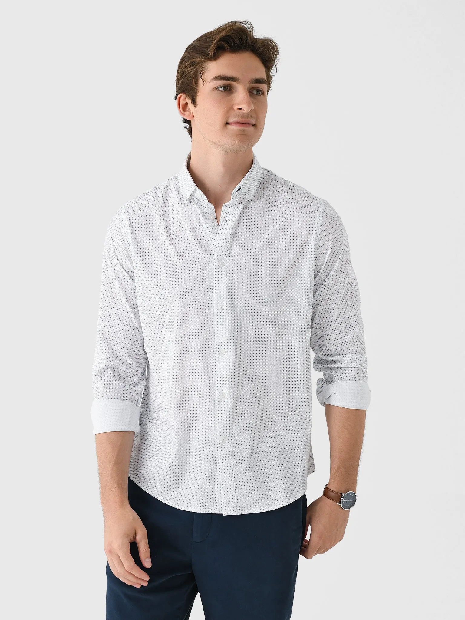 Mizzen+Main Men's Trim Leeward No Tuck Dress Shirt sold by Saint Bernard