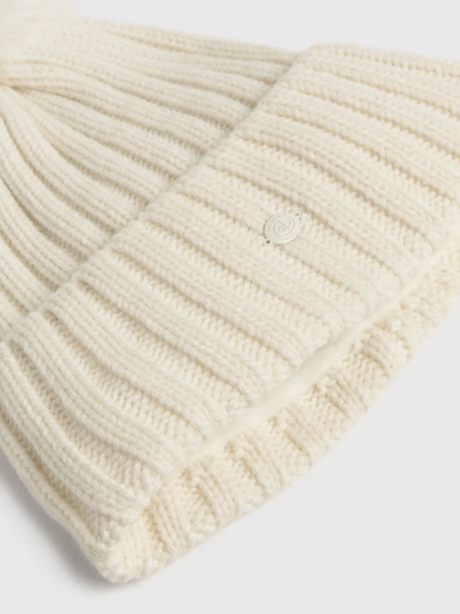 Goldbergh Women's Una Beanie sold by Saint Bernard product image thumbnail 2