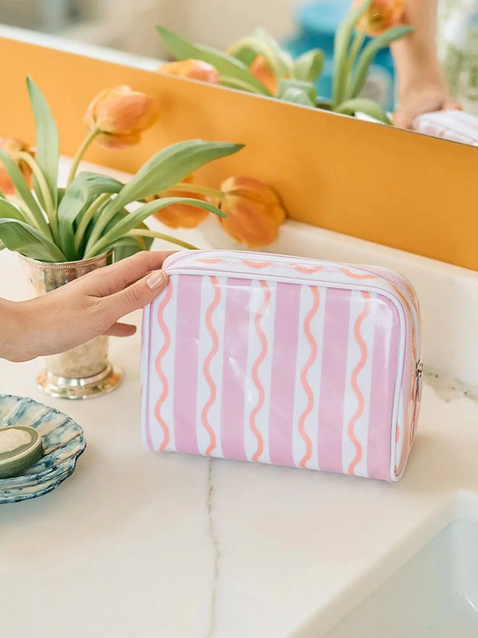 Weezie Small Patterned Toiletry Bag sold by Saint Bernard product image thumbnail 2