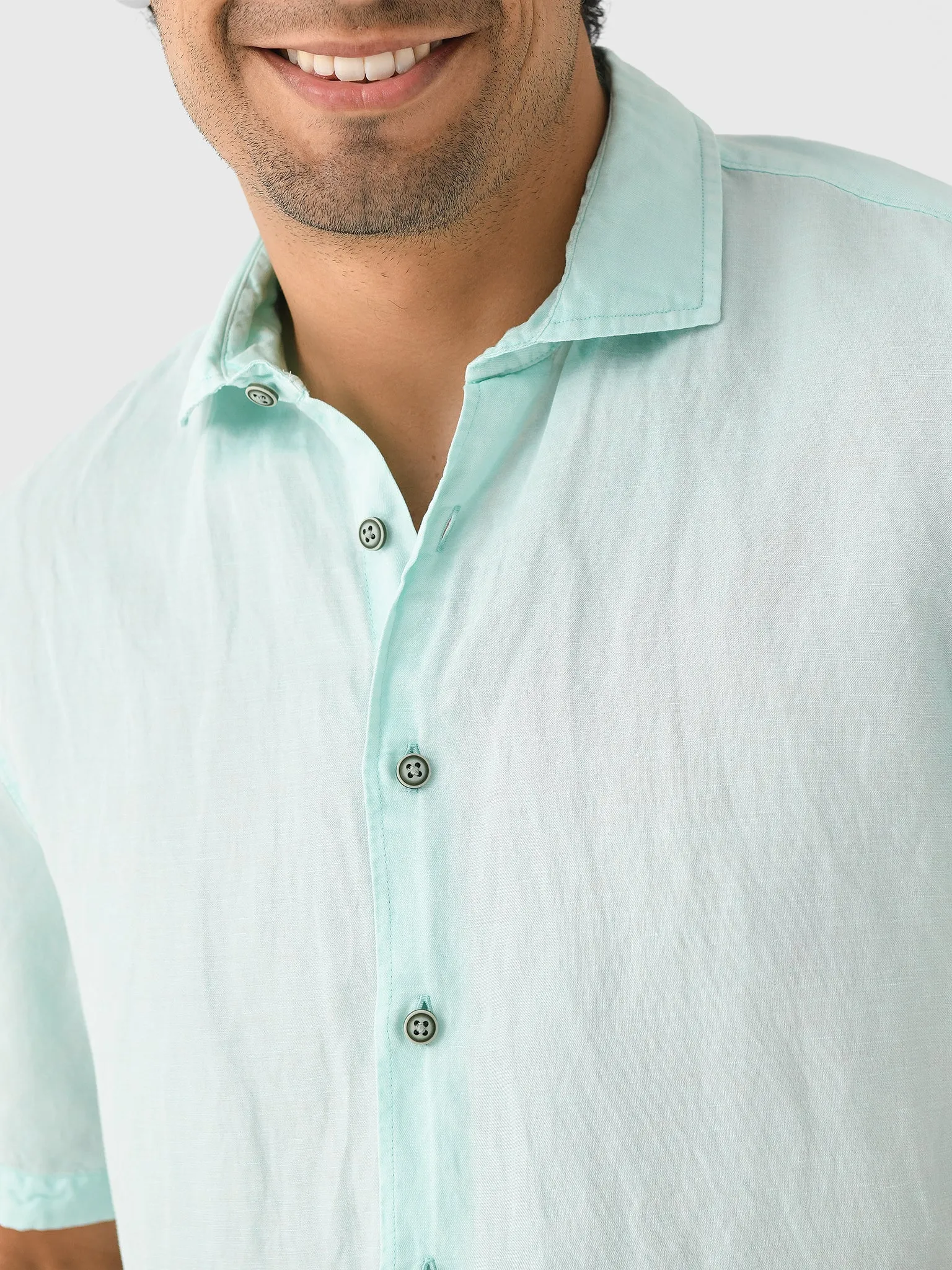 Johnnie-O Men's Gianni Hangin' Out Linen Button-Down Shirt sold by Saint Bernard product image thumbnail 5