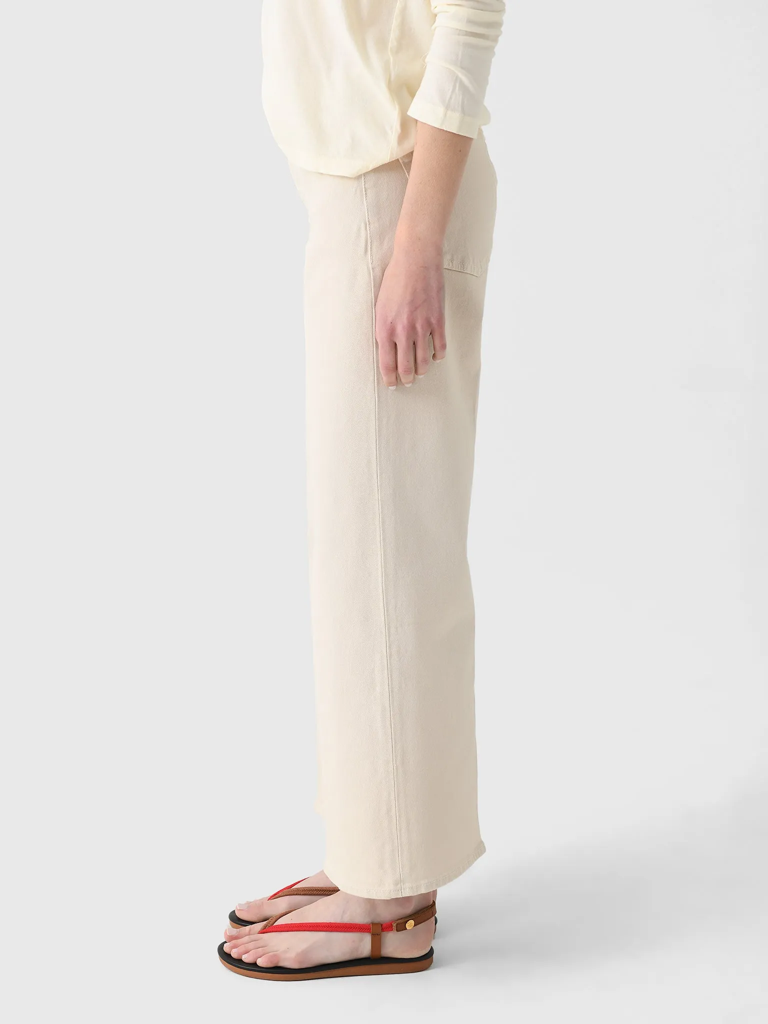 Re/Done Women's Mid Rise Wide Leg Crop Jean sold by Saint Bernard product image thumbnail 3