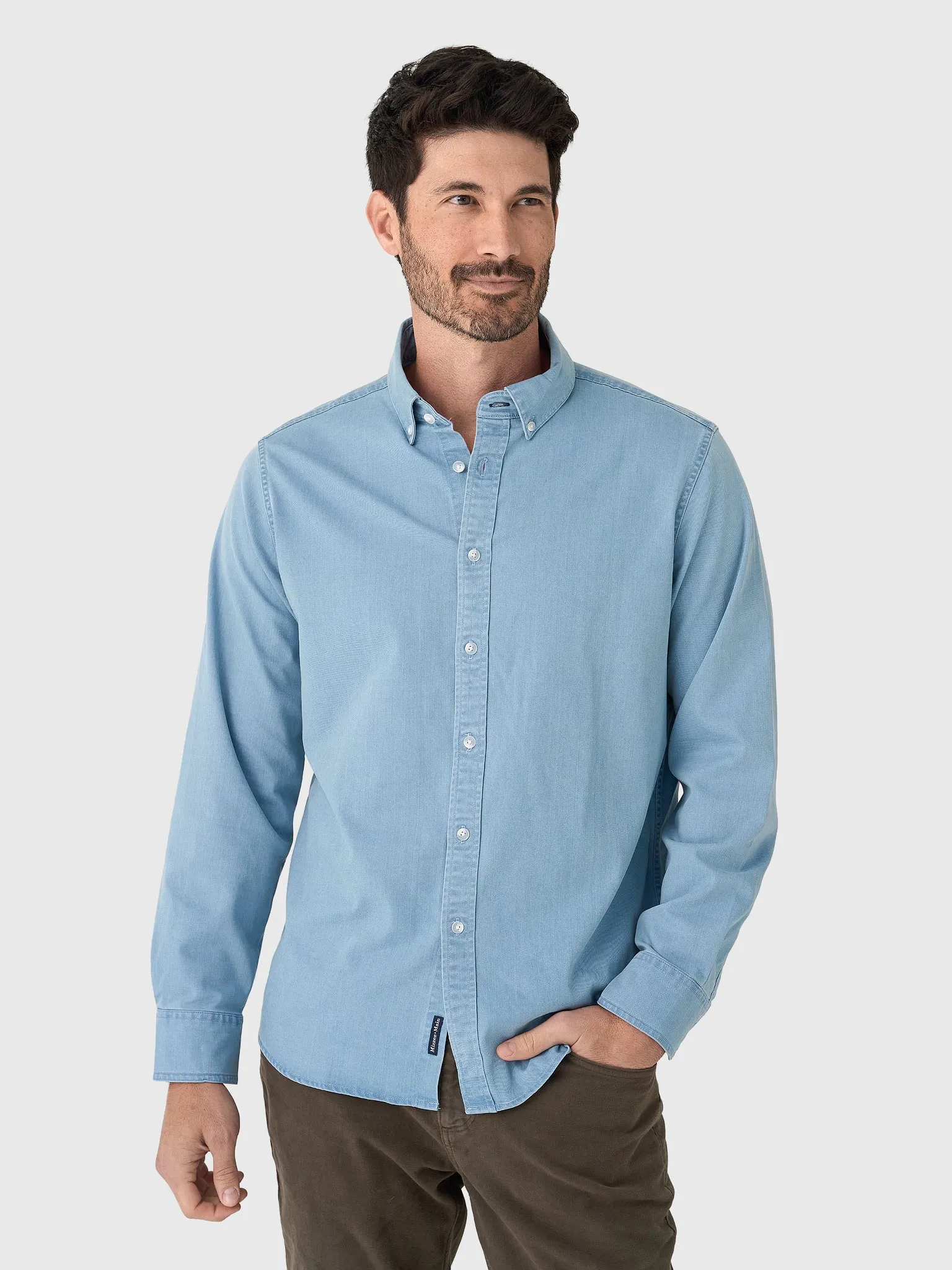 Mizzen+Main Men's Trim Nash Chambray Shirt sold by Saint Bernard