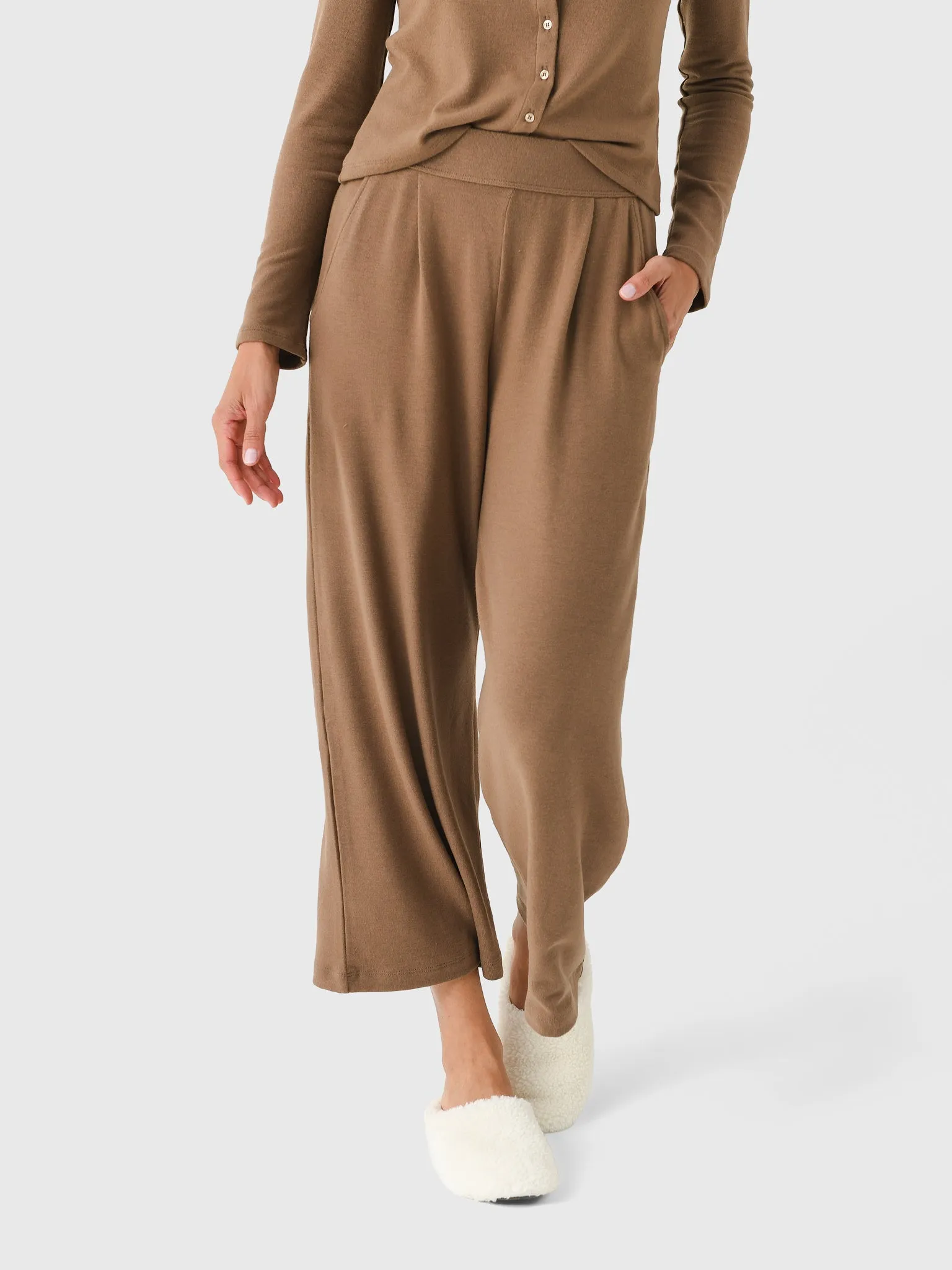 Leset Women's Lauren Crop Pleated Pocket Pant sold by Saint Bernard