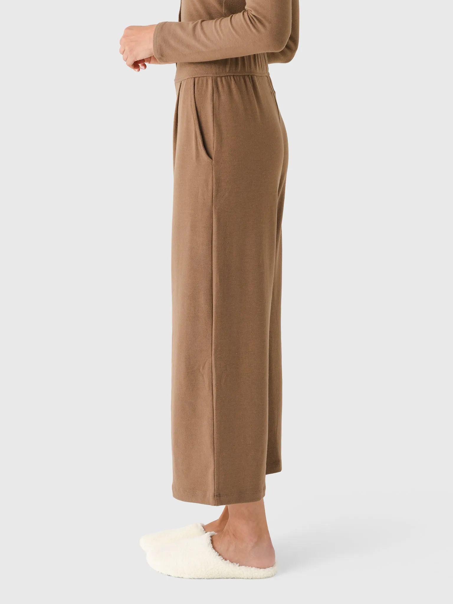 Leset Women's Lauren Crop Pleated Pocket Pant sold by Saint Bernard product image thumbnail 3