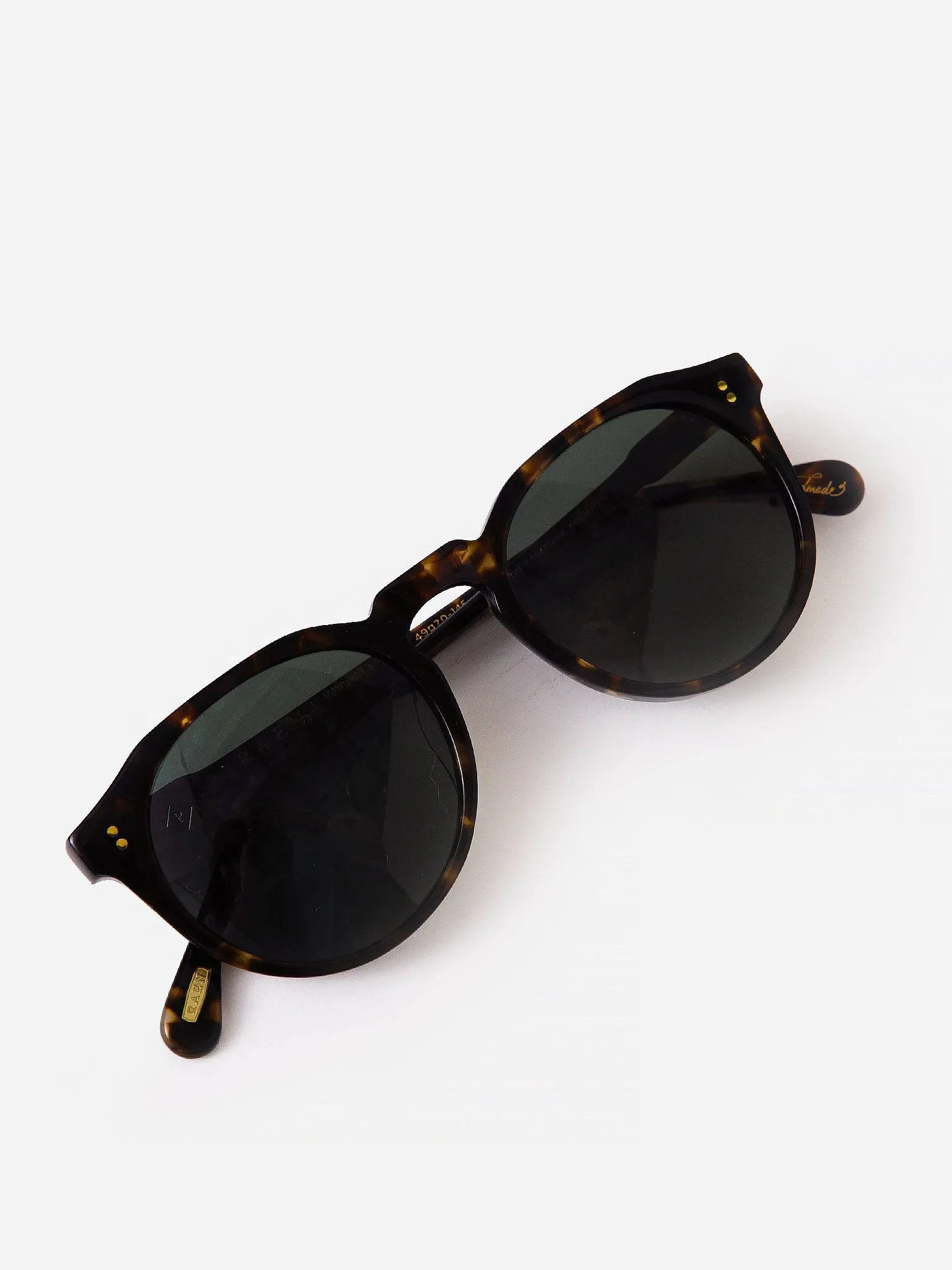 Raen Remmy Sunglasses sold by Saint Bernard product image thumbnail 4