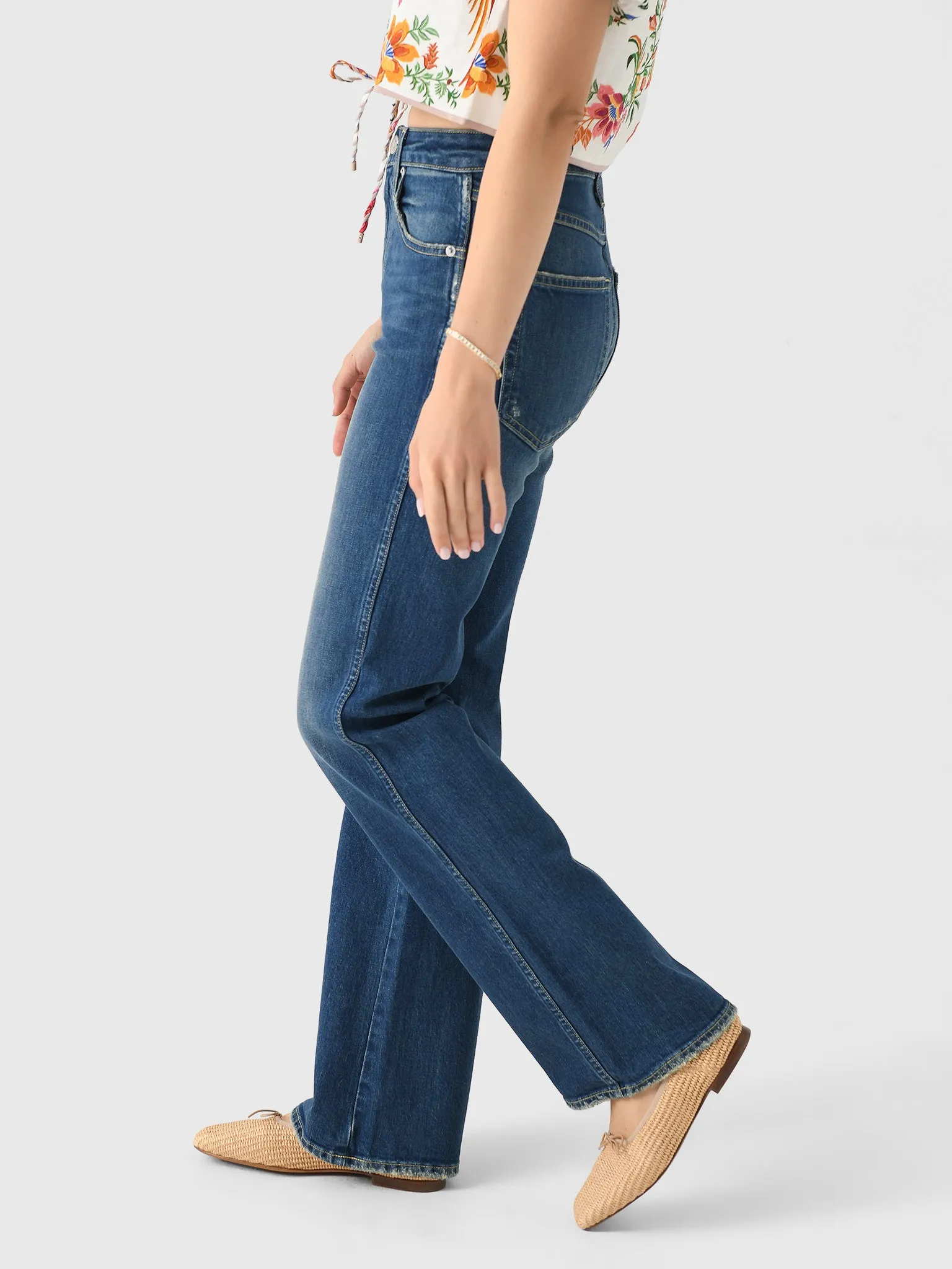 AMO Women's Rosa Cuffed Flare Jean sold by Saint Bernard product image thumbnail 3