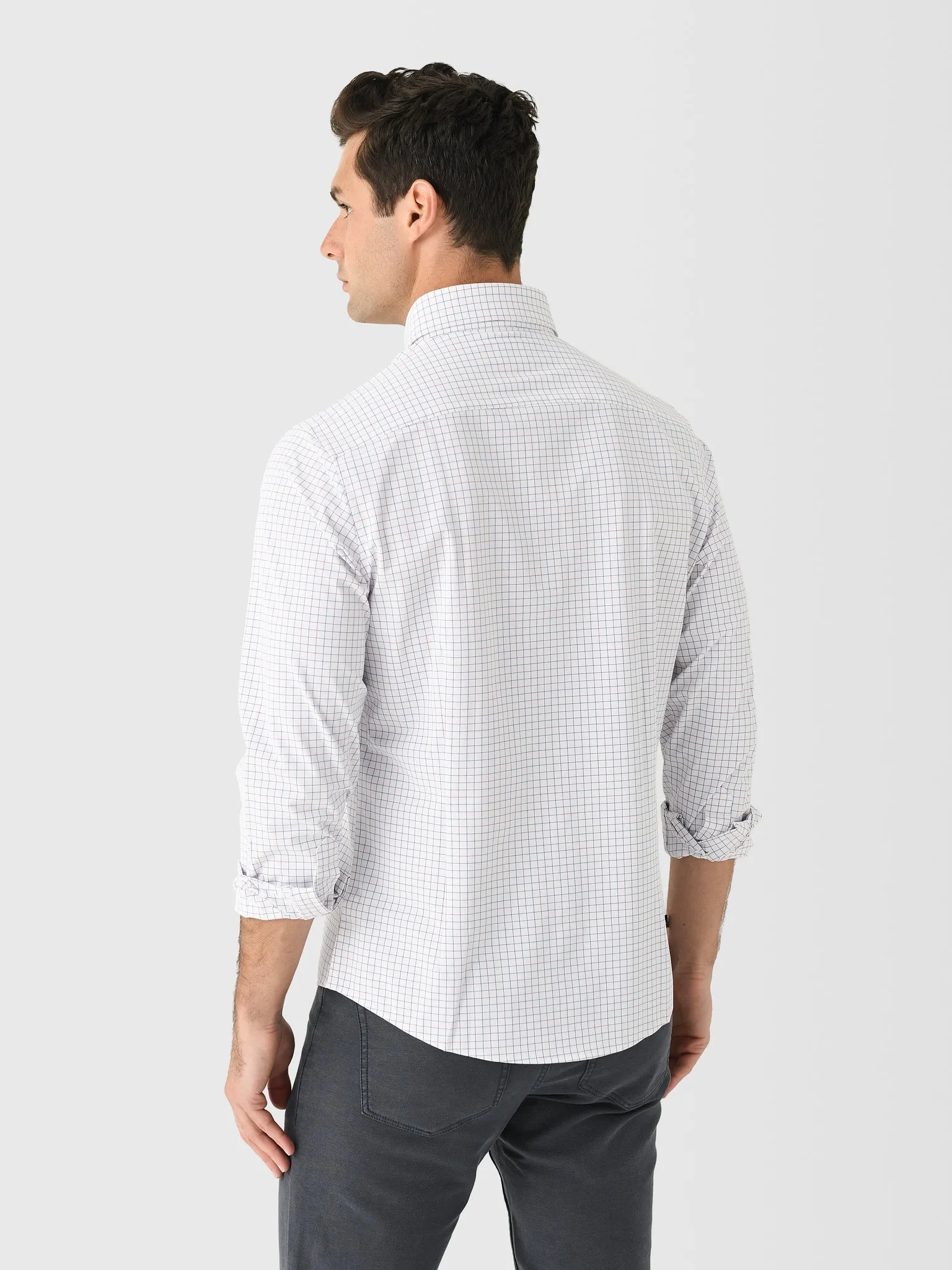 Mizzen+Main Men's Trim Leeward No Tuck Dress Shirt sold by Saint Bernard product image thumbnail 4