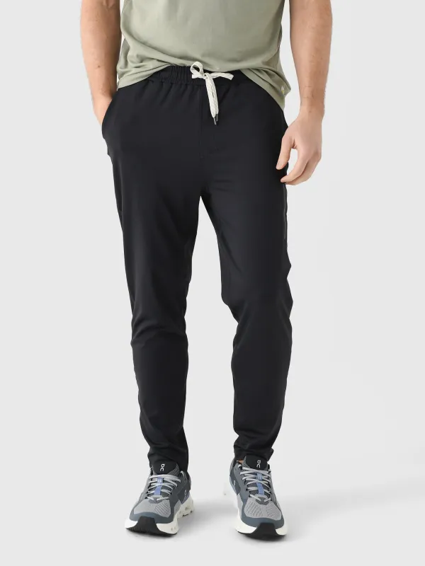 Vuori Men's Sunday Performance Track Pant 2.0 sold by Saint Bernard