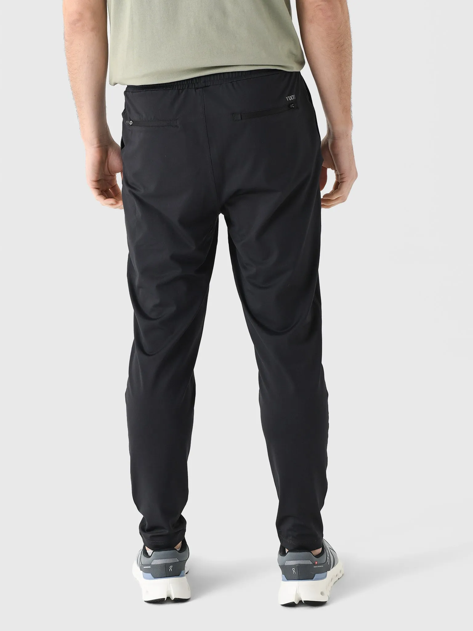 Vuori Men's Sunday Performance Track Pant 2.0 sold by Saint Bernard product image thumbnail 4
