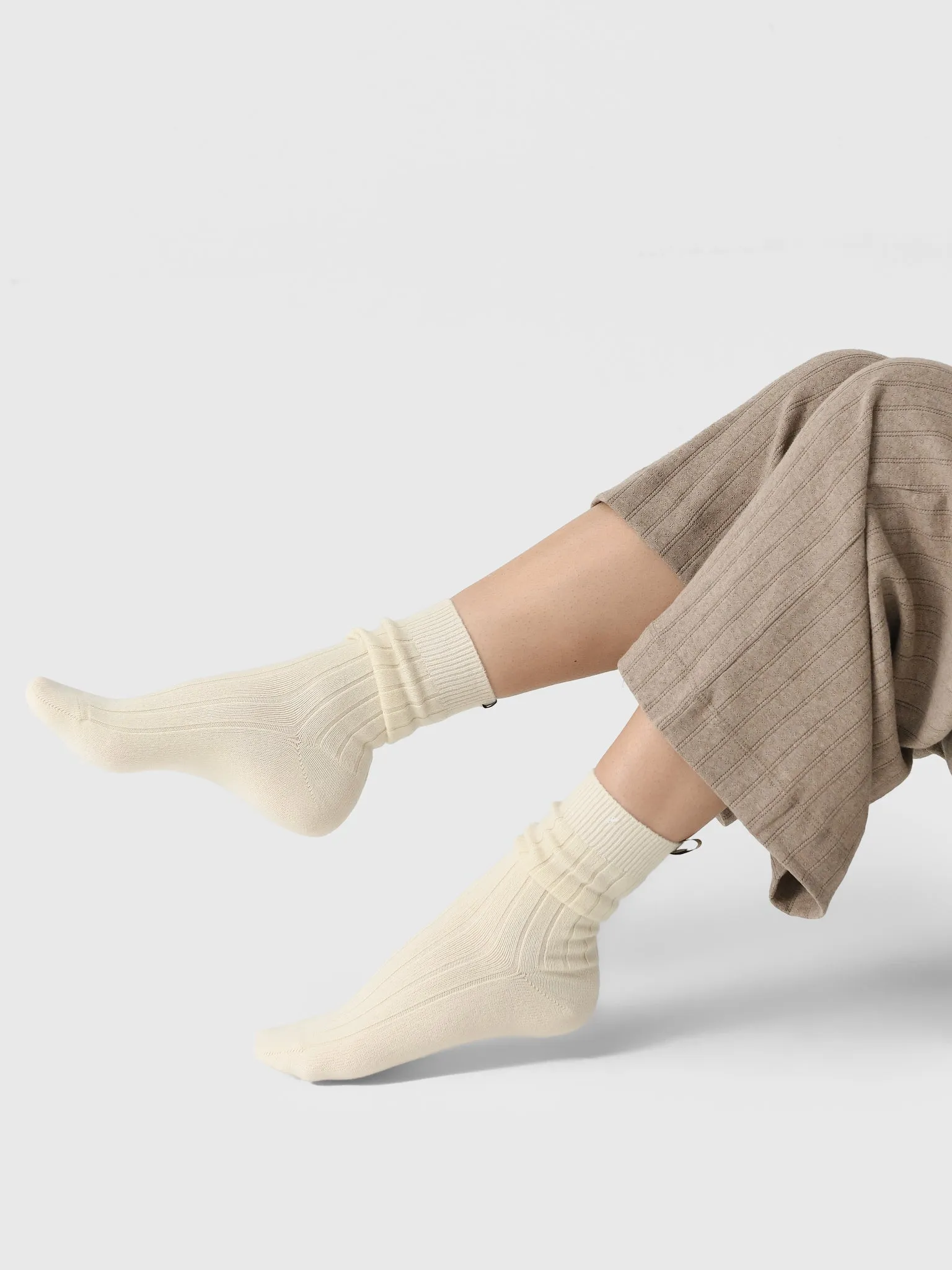 Comme Si The Cashmere Socks sold by Saint Bernard product image thumbnail 2