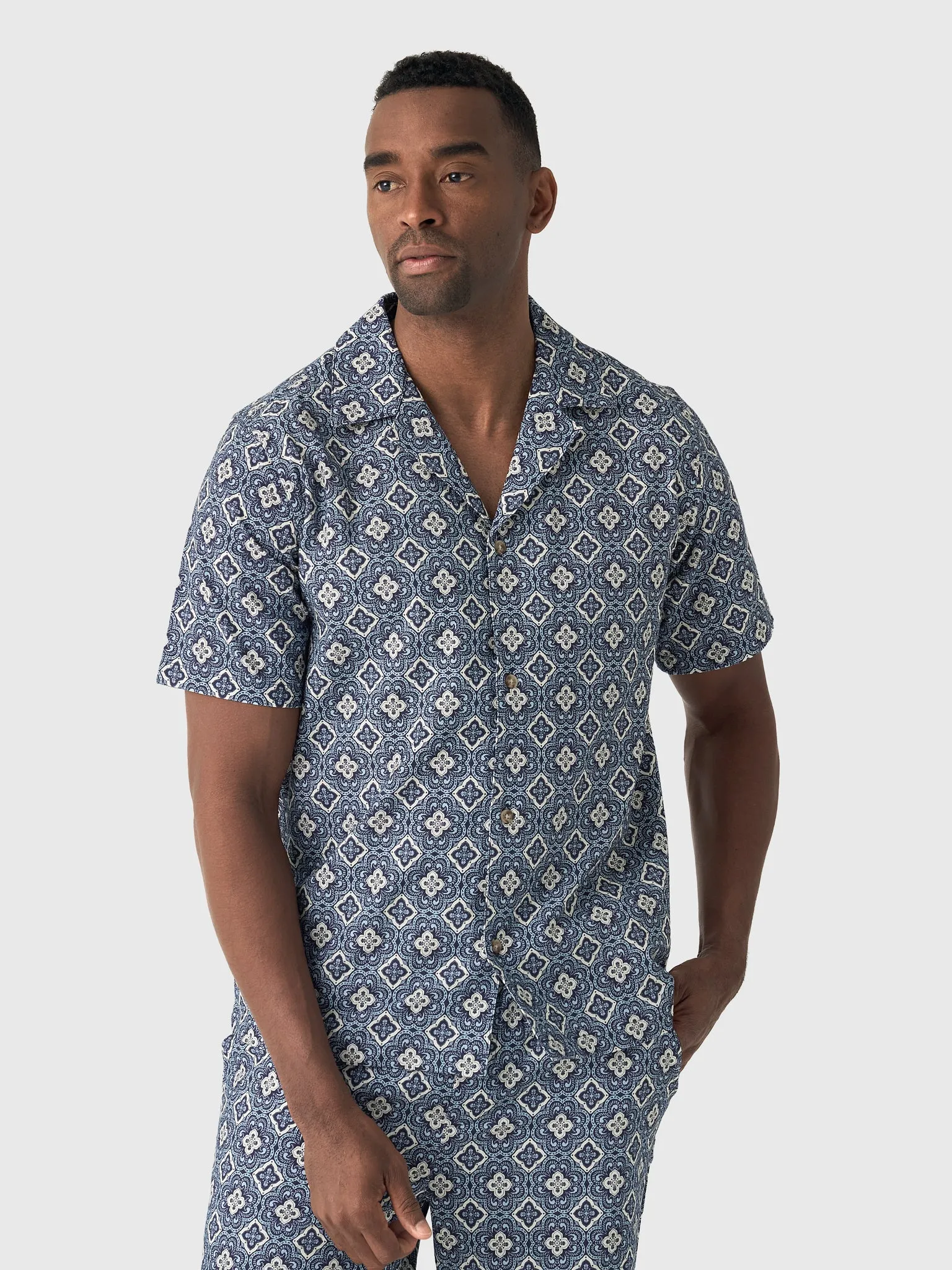 Les Deux Men's Lukas Arabesque Short-Sleeve Shirt sold by Saint Bernard