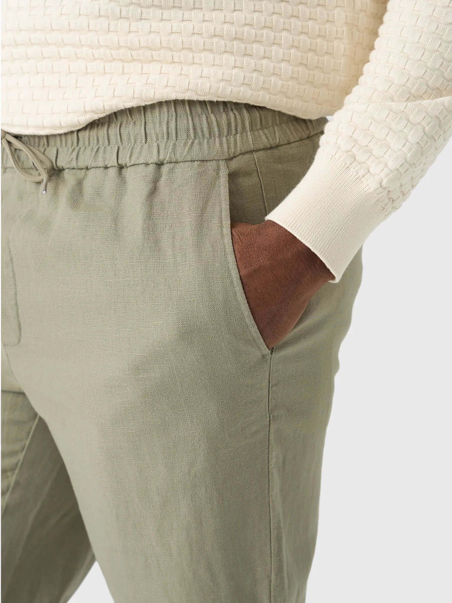 Les Deux Men's Patrick Linen Pant sold by Saint Bernard product image thumbnail 5