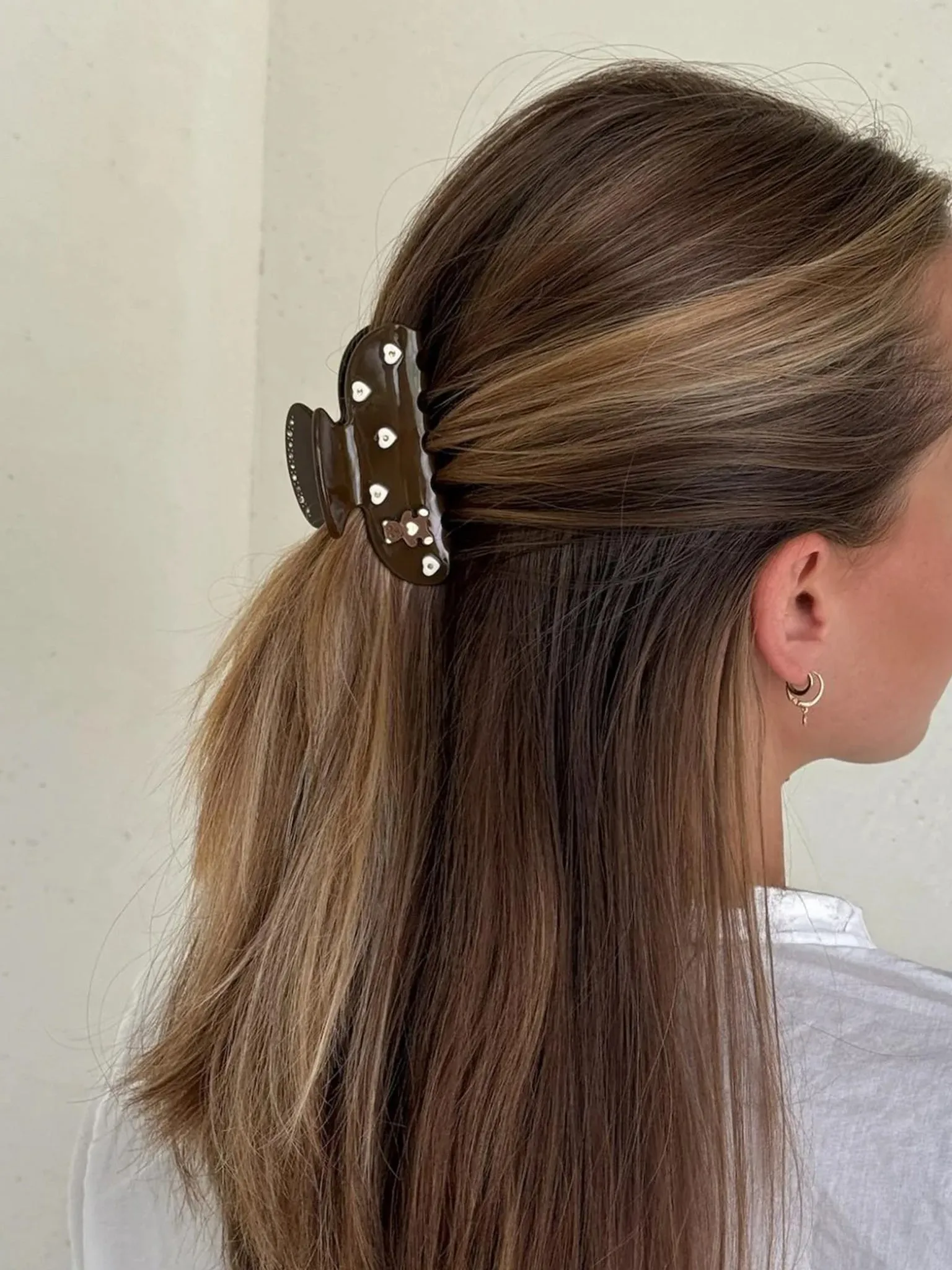 Emi Jay Sweetheart Claw Clip sold by Saint Bernard product image thumbnail 2