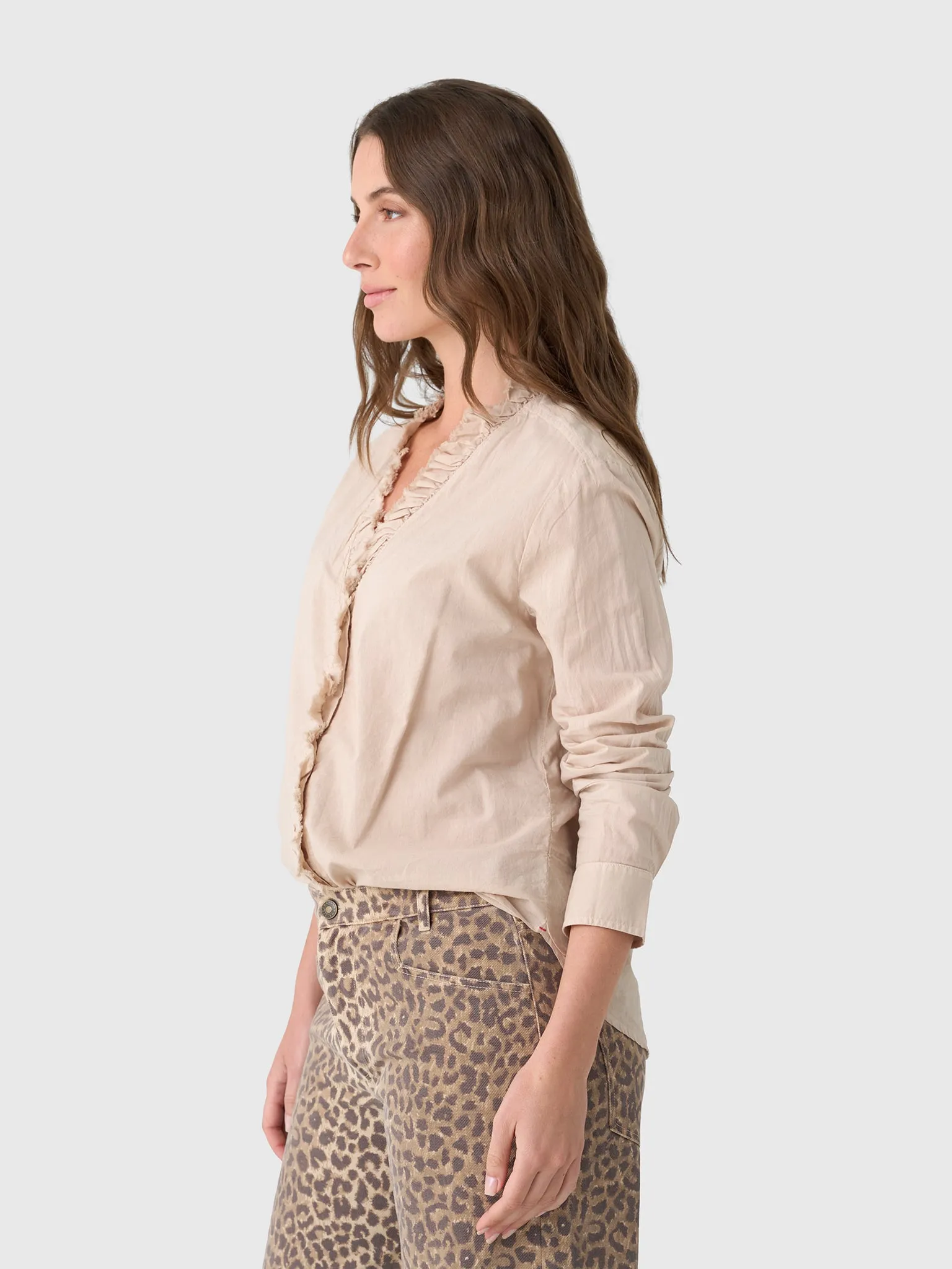 Xirena Women's Kayde Shirt sold by Saint Bernard product image thumbnail 3