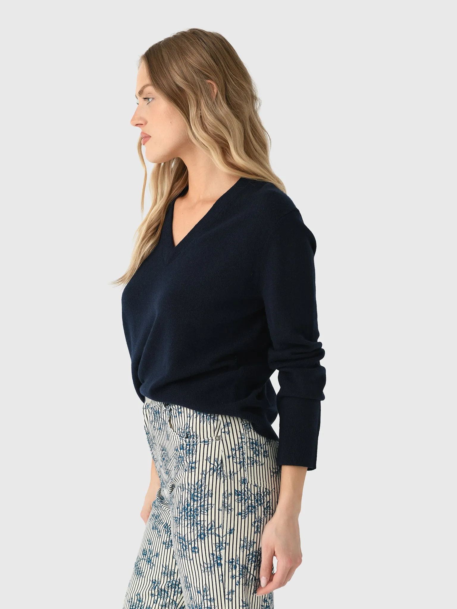 Jenni Kayne Women's Flynn Cashmere Sweater sold by Saint Bernard product image thumbnail 3