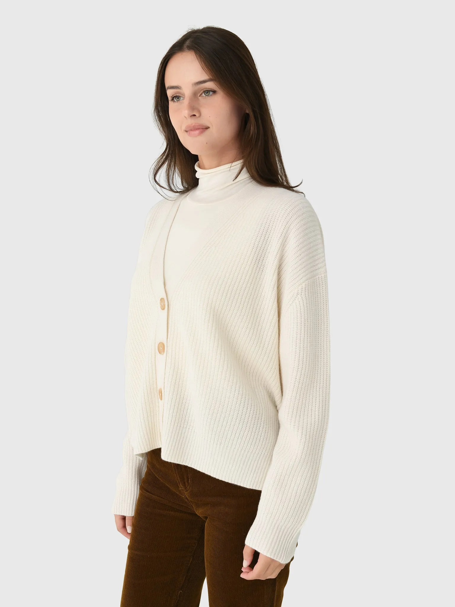 Jenni Kayne Women's Cropped Cashmere Cocoon Cardigan sold by Saint Bernard product image thumbnail 3