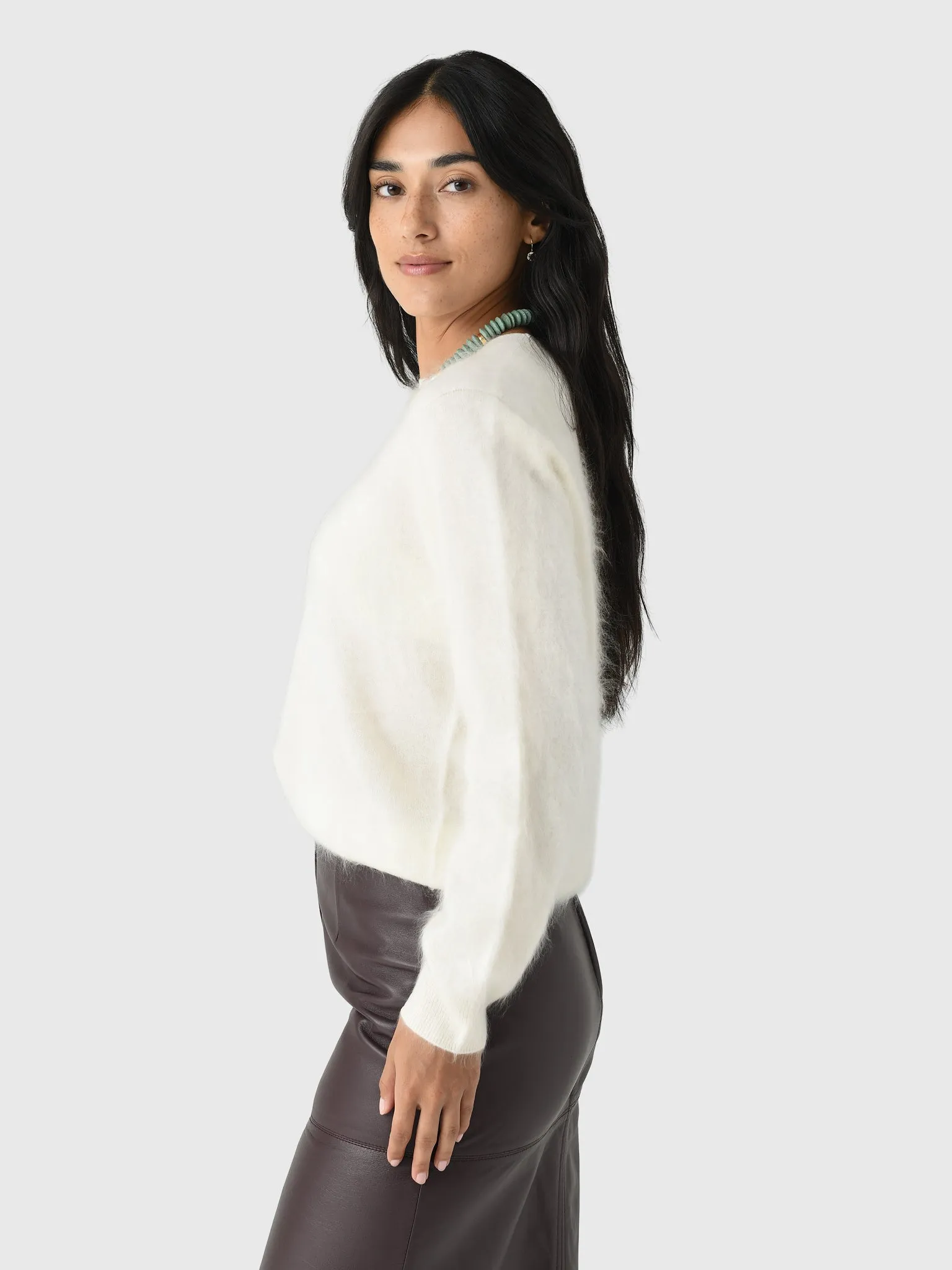 Jumper 1234 Women's Cashmere Brushed Crew Sweater sold by Saint Bernard product image thumbnail 3