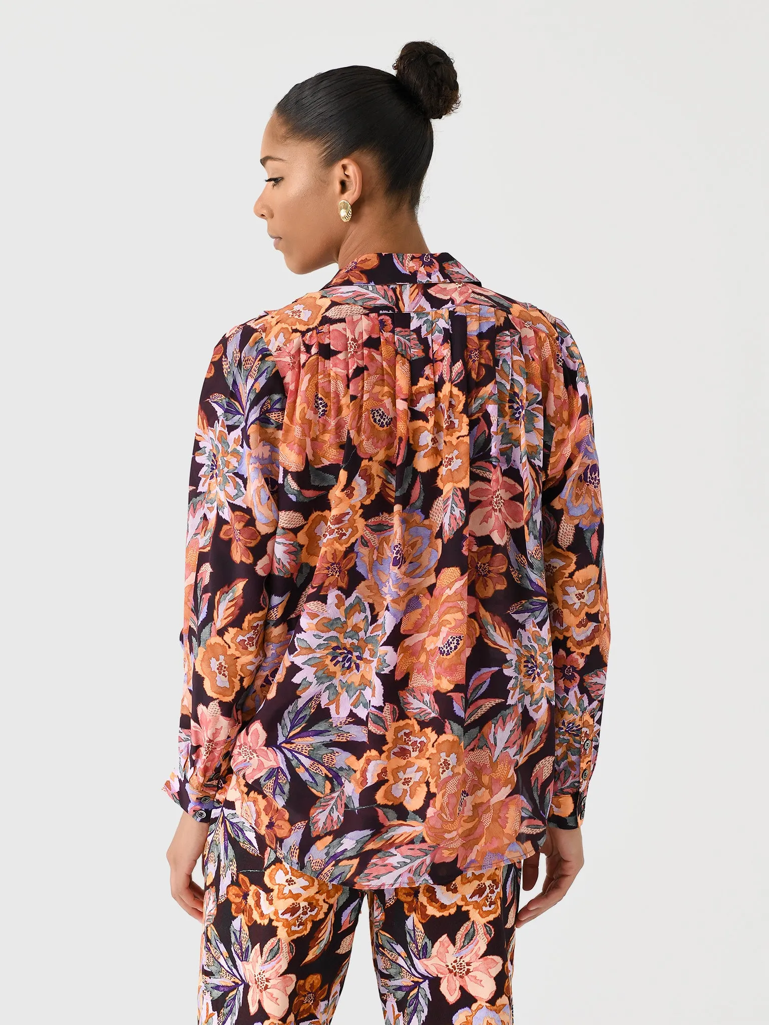 Hunter Bell Women's Miles Shirt sold by Saint Bernard product image thumbnail 4