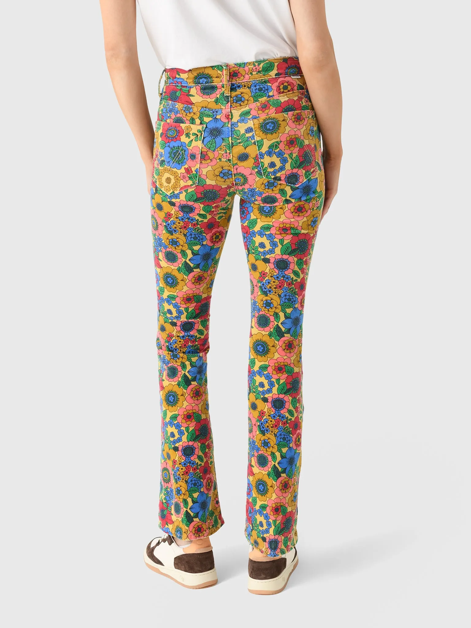 Mother Women's The High Waisted Weekender Skimp Jean sold by Saint Bernard product image thumbnail 4