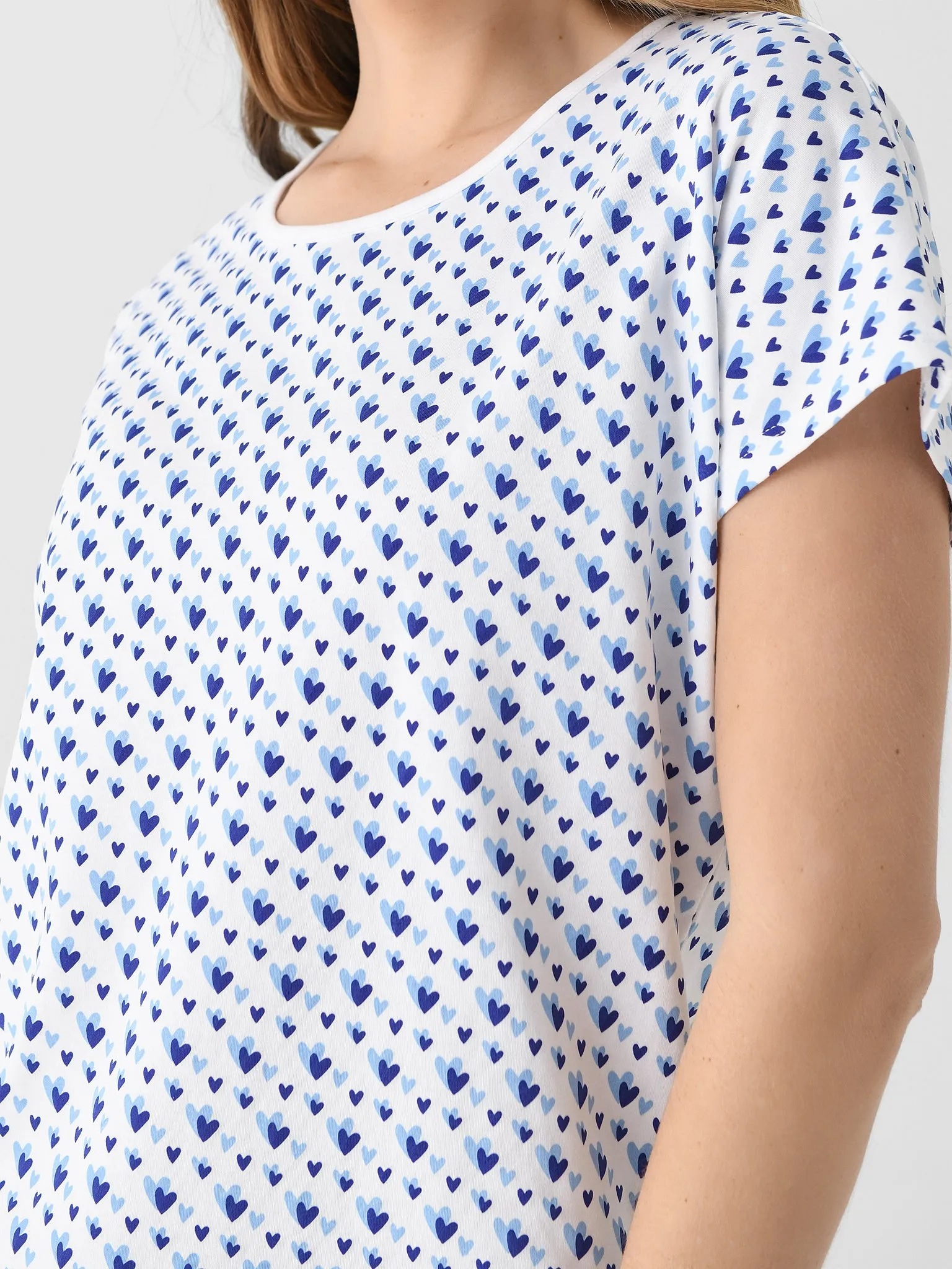 Lila And Hayes Women's Melanie Pajama Set sold by Saint Bernard product image thumbnail 4