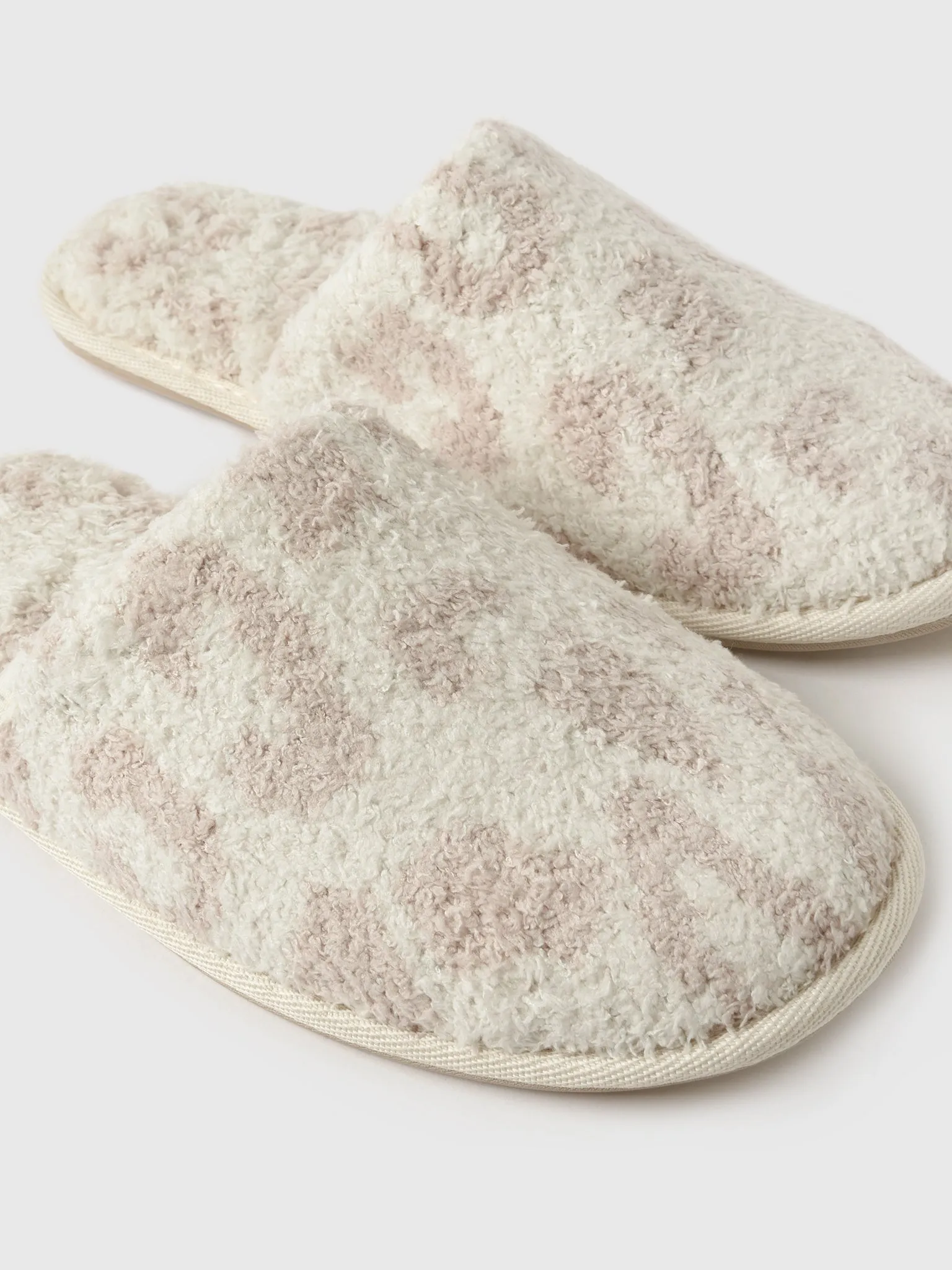Barefoot Dreams Women's CozyChic Barefoot In The Wild Slipper sold by Saint Bernard product image thumbnail 3