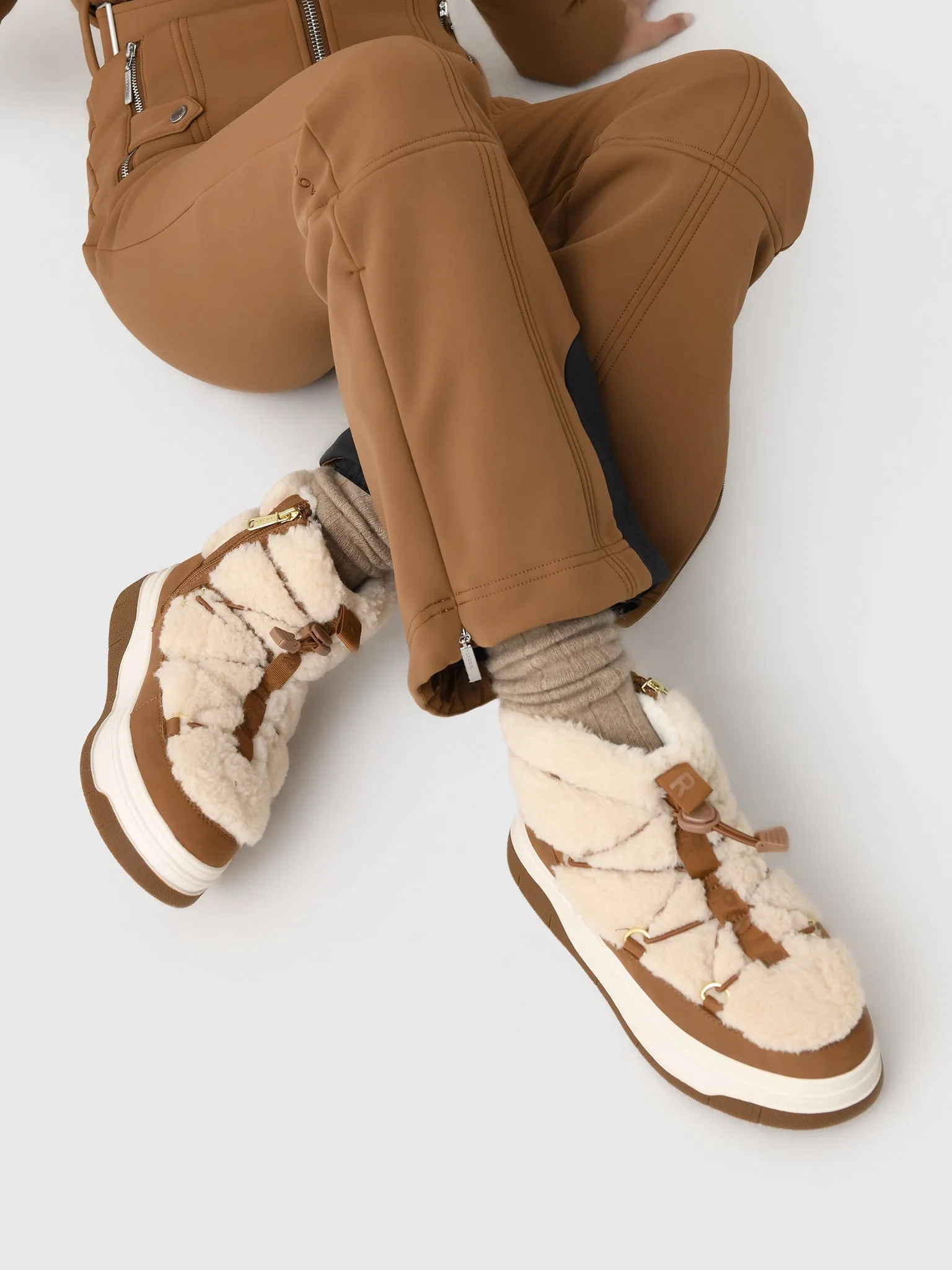 Pajar Women's Janie 2.0 Boot sold by Saint Bernard product image thumbnail 2