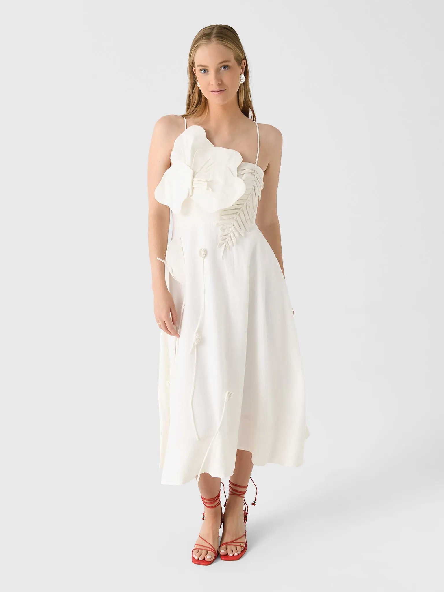 Farm Rio Women's Garden Sleeveless Midi Dress sold by Saint Bernard