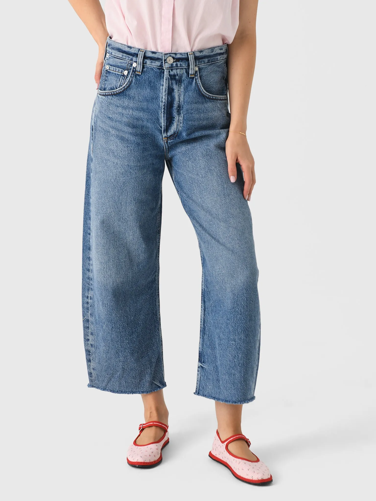Citizens Of Humanity Women's Ayla Raw Hem Crop Jean sold by Saint Bernard