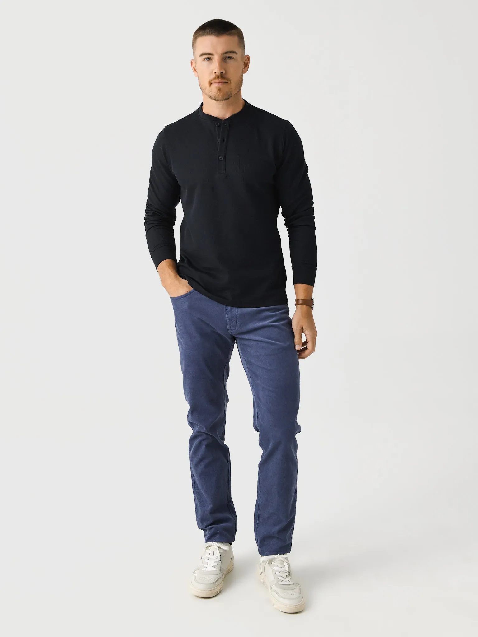 Mizzen+Main Men's Henderson Henley sold by Saint Bernard product image thumbnail 2
