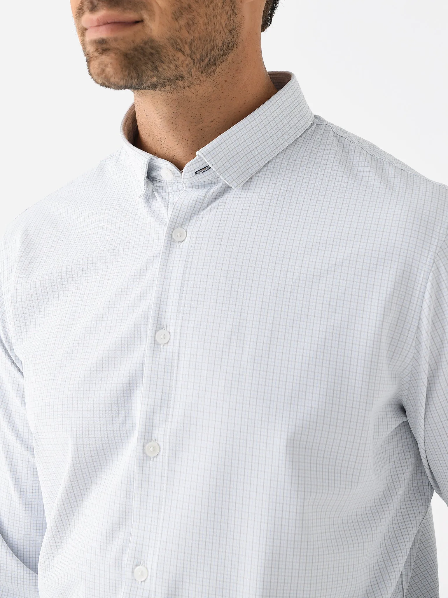 Mizzen+Main Men's Trim Leeward No Tuck Dress Shirt sold by Saint Bernard product image thumbnail 5