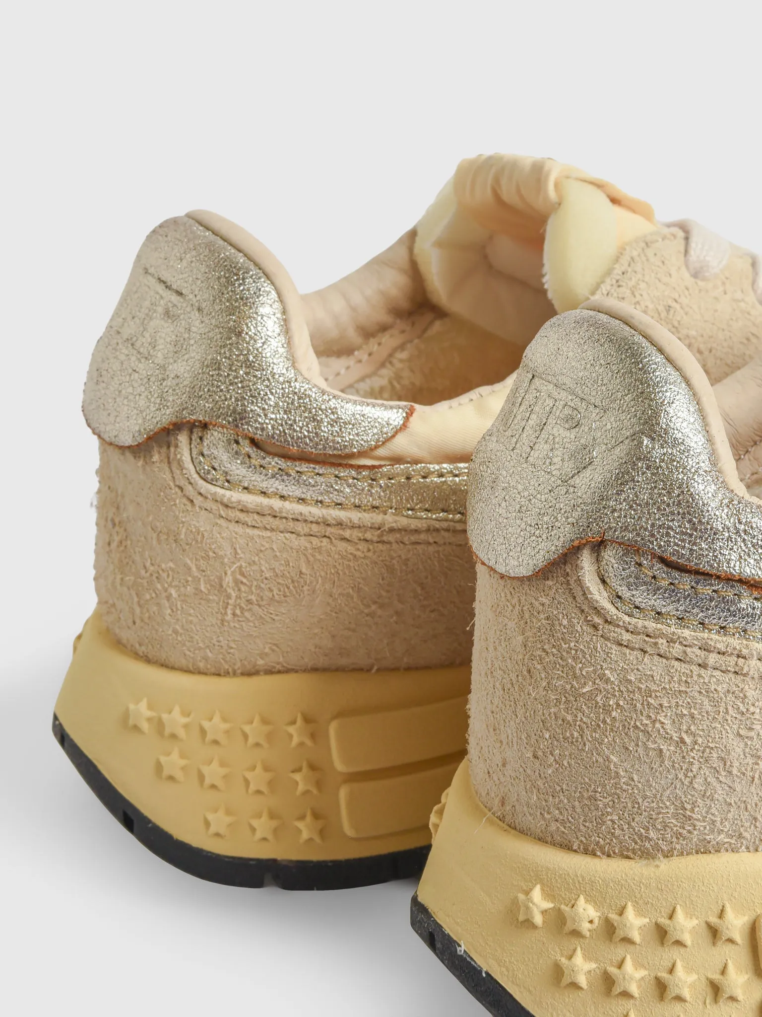 Autry Women's Reelwind Low Sneaker sold by Saint Bernard product image thumbnail 3