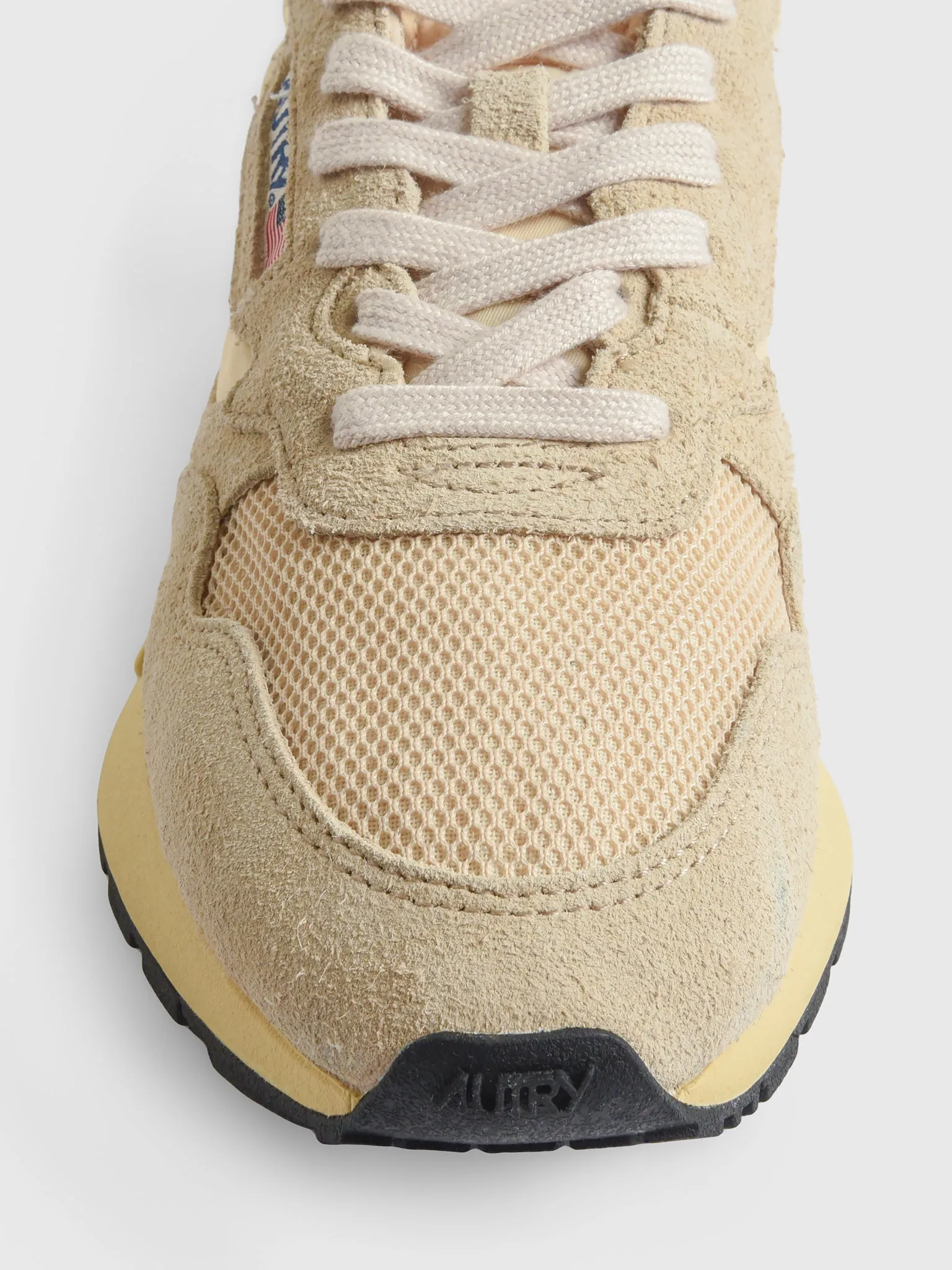 Autry Women's Reelwind Low Sneaker sold by Saint Bernard product image thumbnail 2