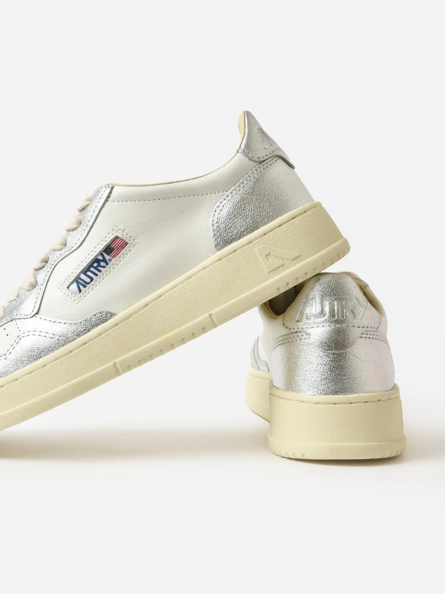Autry Women's Medalist Low Sneaker sold by Saint Bernard product image thumbnail 4