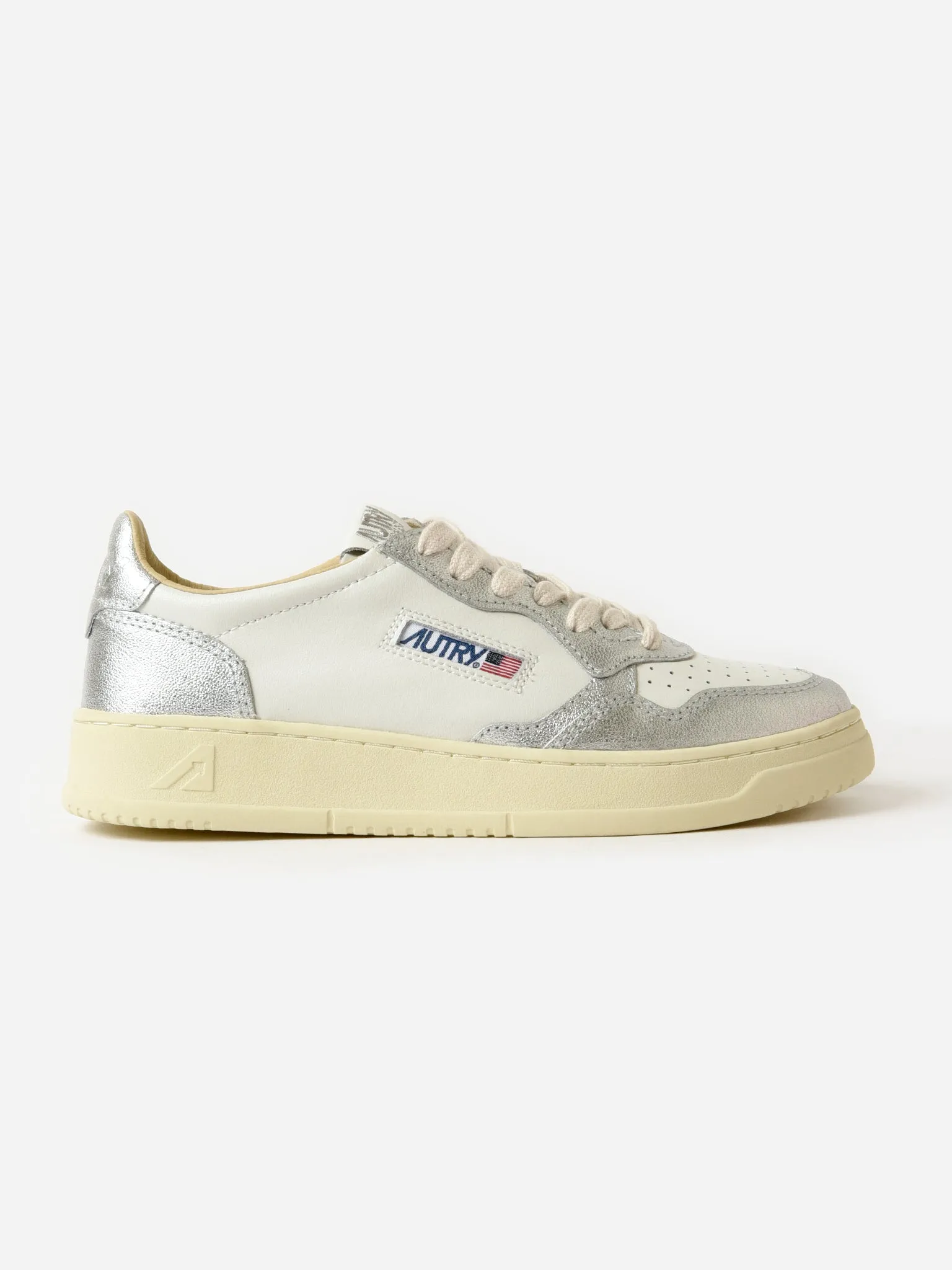 Autry Women's Medalist Low Sneaker sold by Saint Bernard product image thumbnail 2