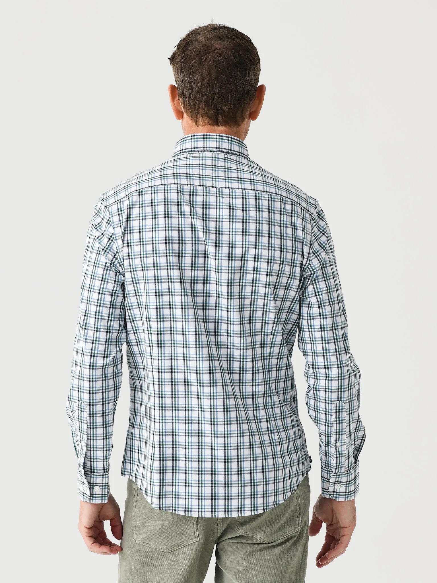 Mizzen+Main Men's Trim Leeward No Tuck Dress Shirt sold by Saint Bernard product image thumbnail 4