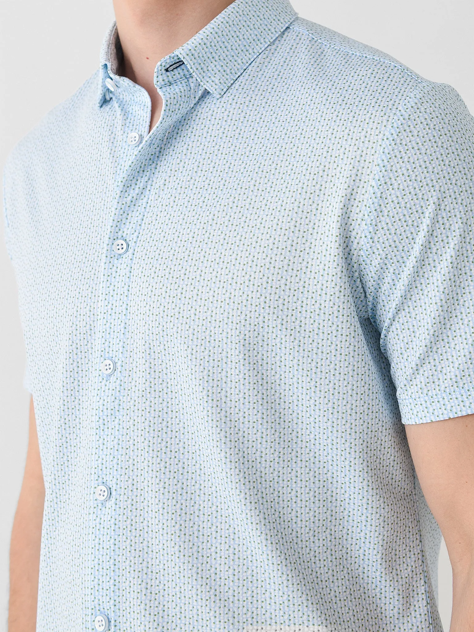 Mizzen+Main Men's Trim Halyard Button-Down Shirt sold by Saint Bernard product image thumbnail 5